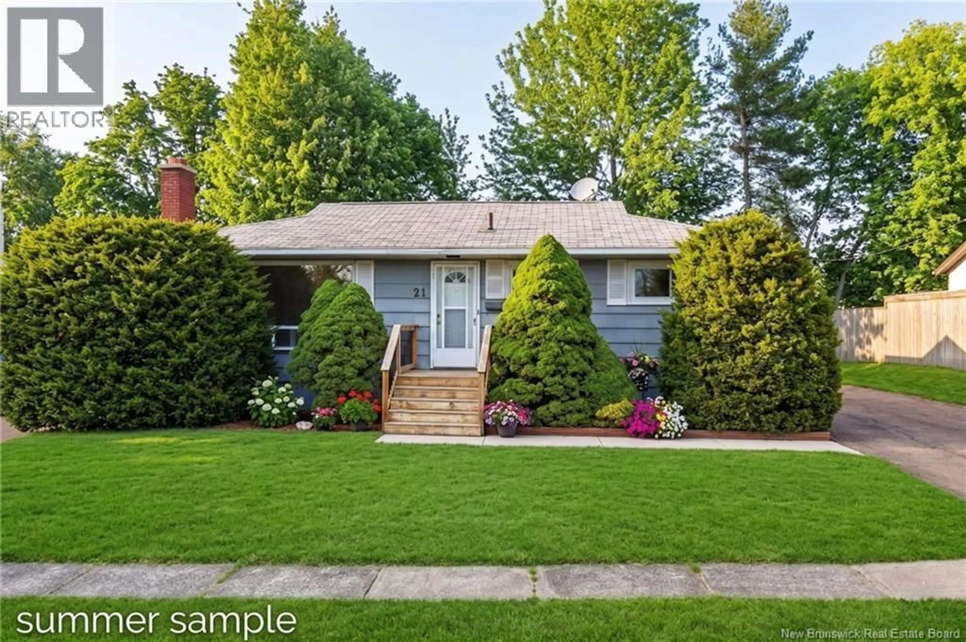 Home with brick exterior material, street for 21 DOWNSVIEW AVENUE, Moncton New Brunswick E1A4C4
