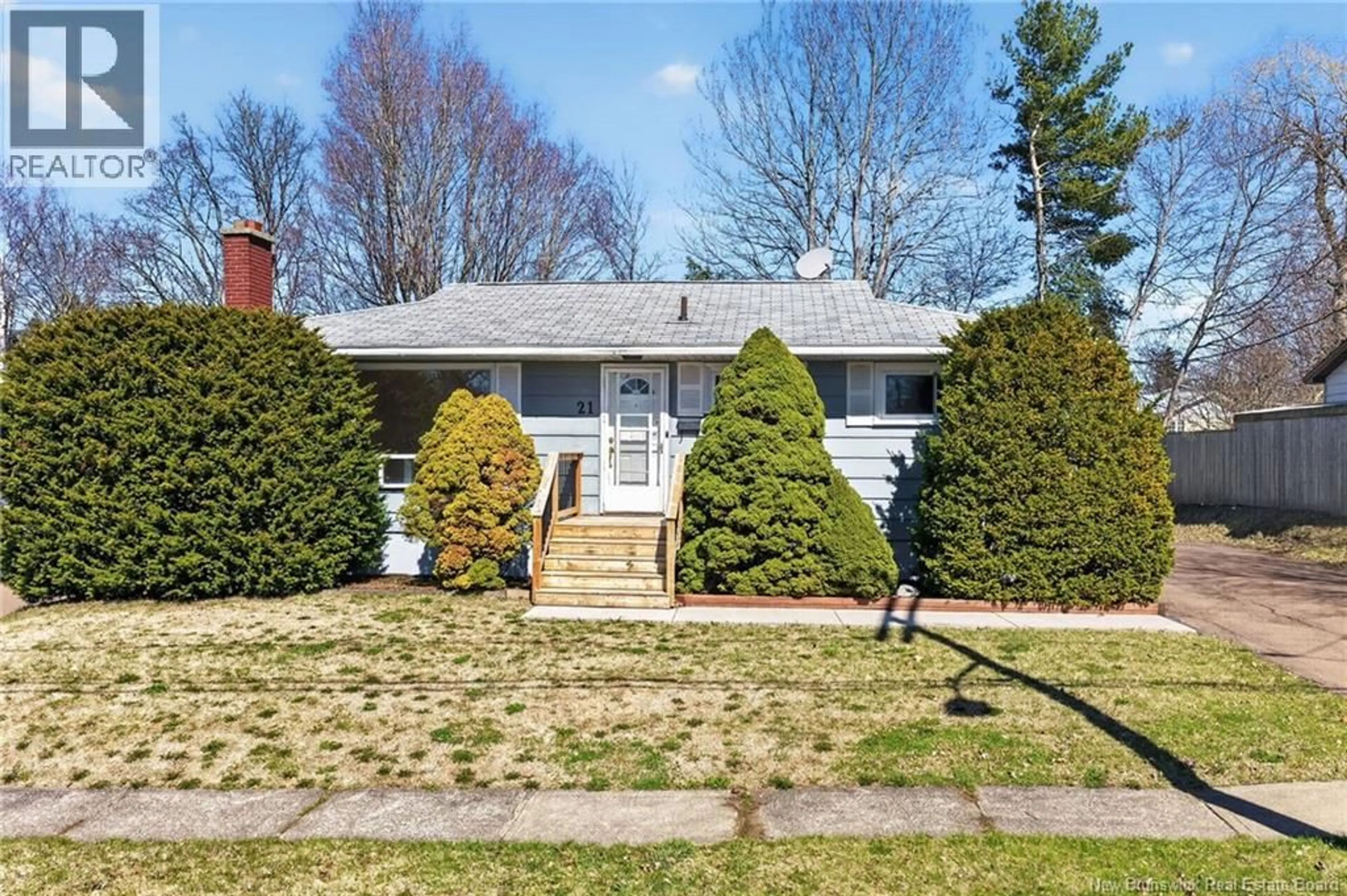 Home with brick exterior material, street for 21 DOWNSVIEW AVENUE, Moncton New Brunswick E1A4C4