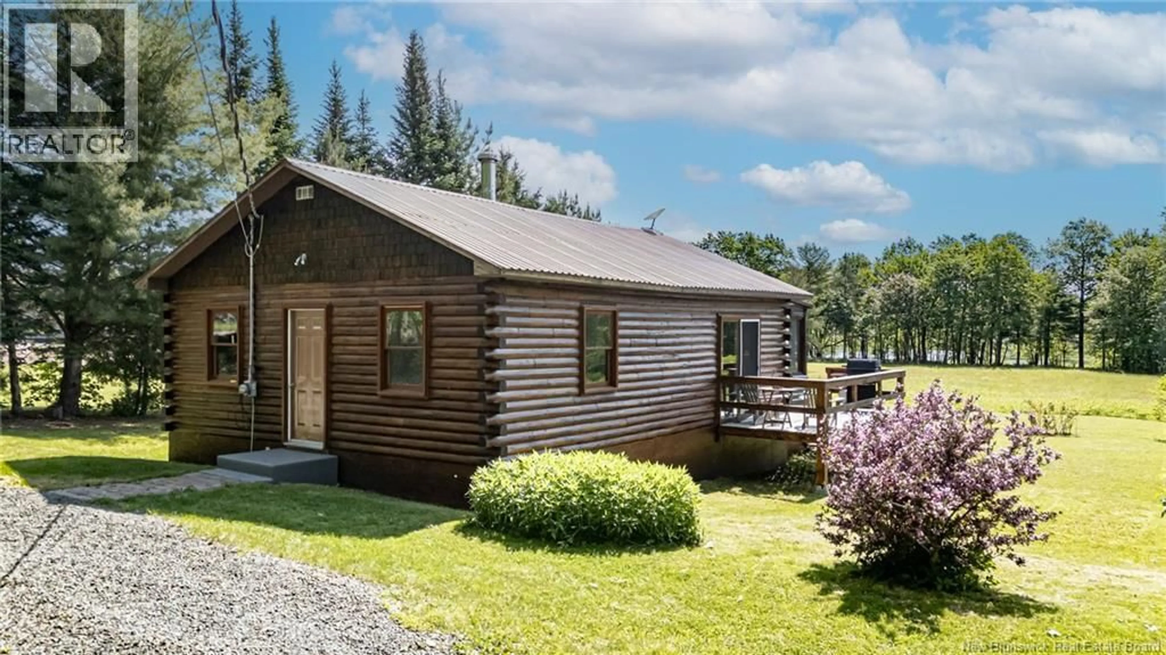 Home with vinyl exterior material, building for 20 SPRY ROAD, Gagetown New Brunswick E5M1L4