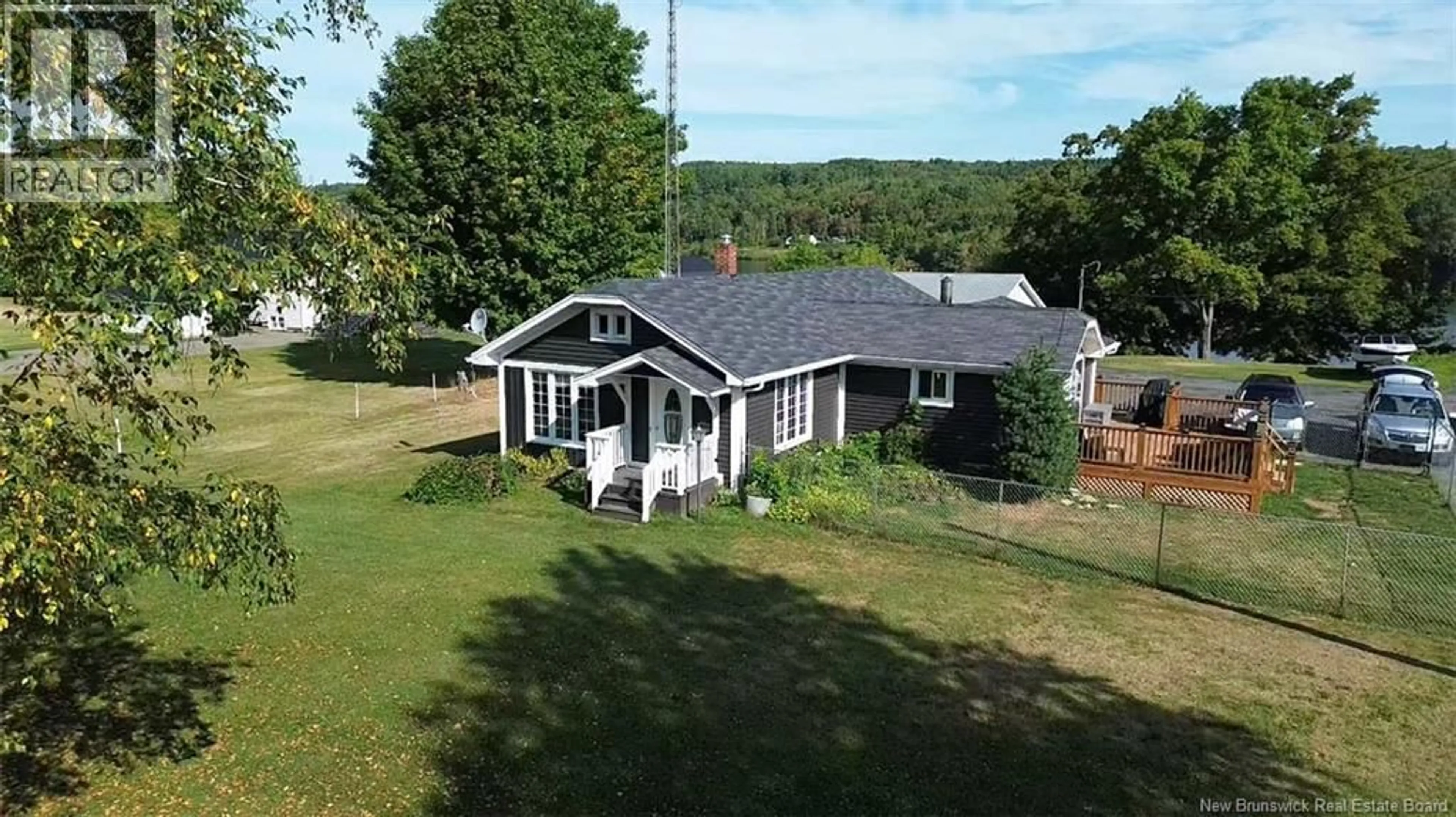 A pic from outside/outdoor area/front of a property/back of a property/a pic from drone, unknown for 55 MAIN STREET, Meductic New Brunswick E6H1E3