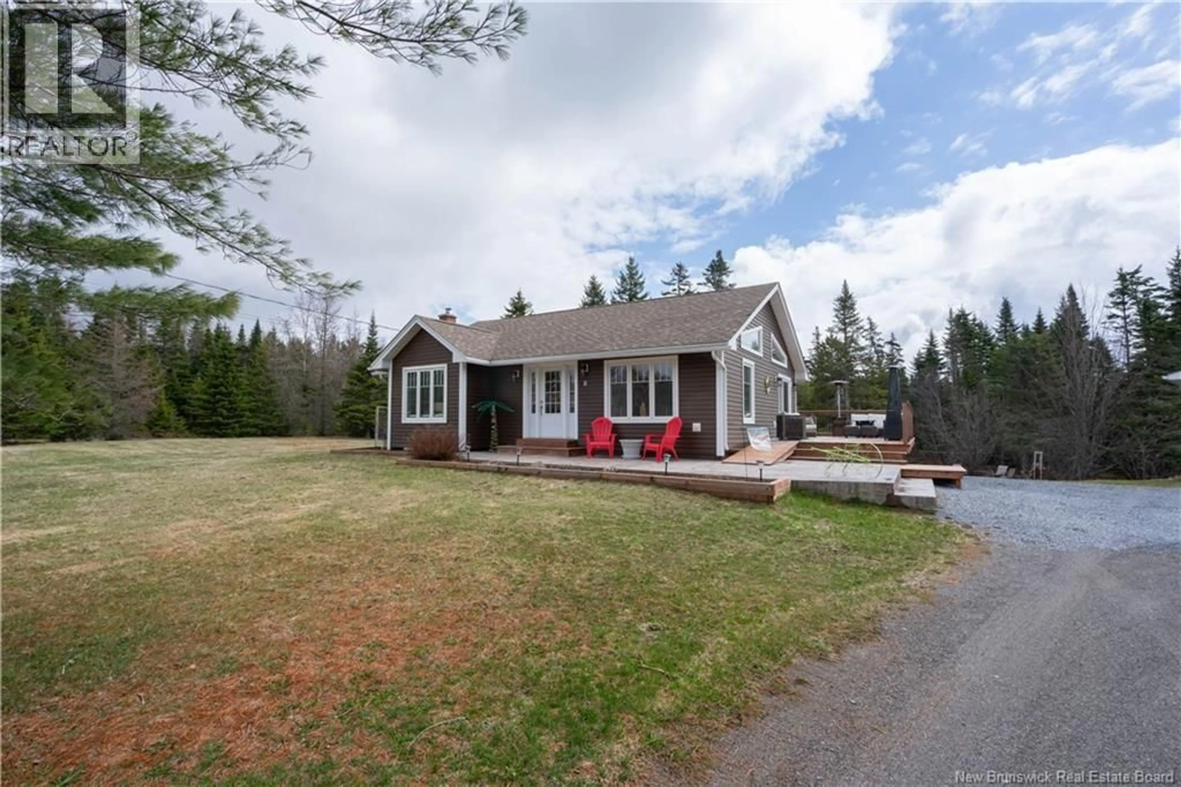Unknown for 8 DANE ROW, Willow Grove New Brunswick E2S1L6