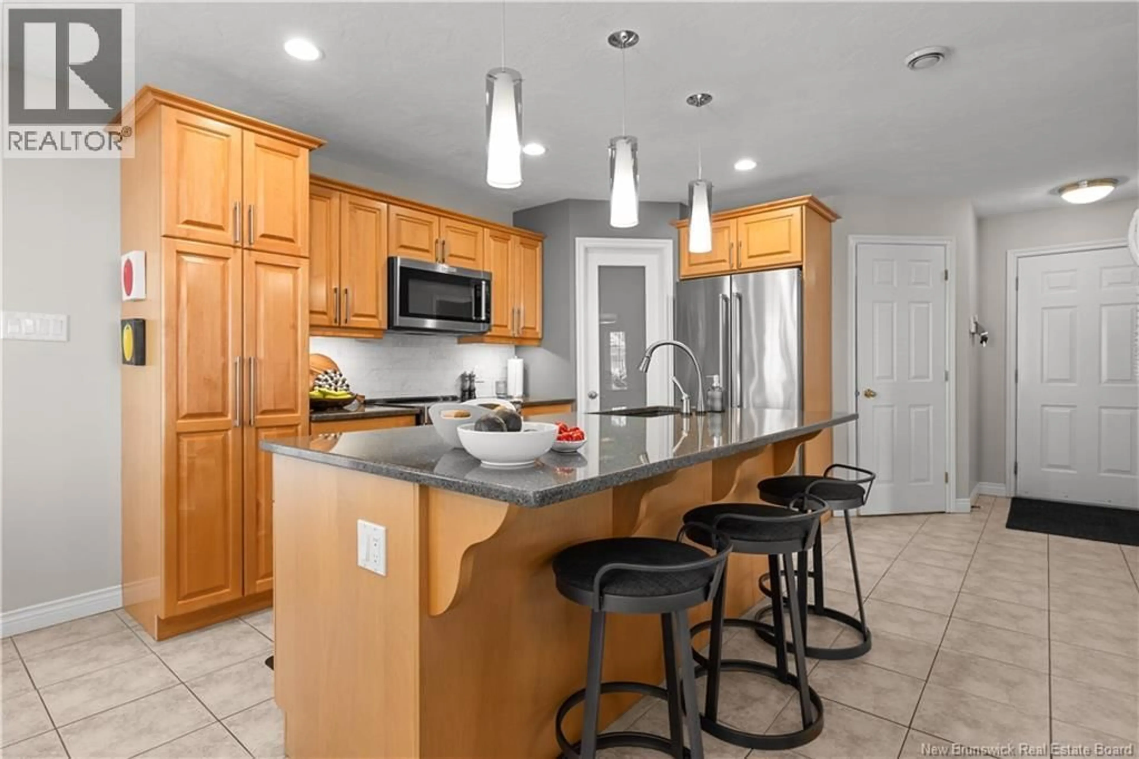 Open concept kitchen, ceramic/tile floor for 986 BARACHOIS STREET, Dieppe New Brunswick E1A7E4