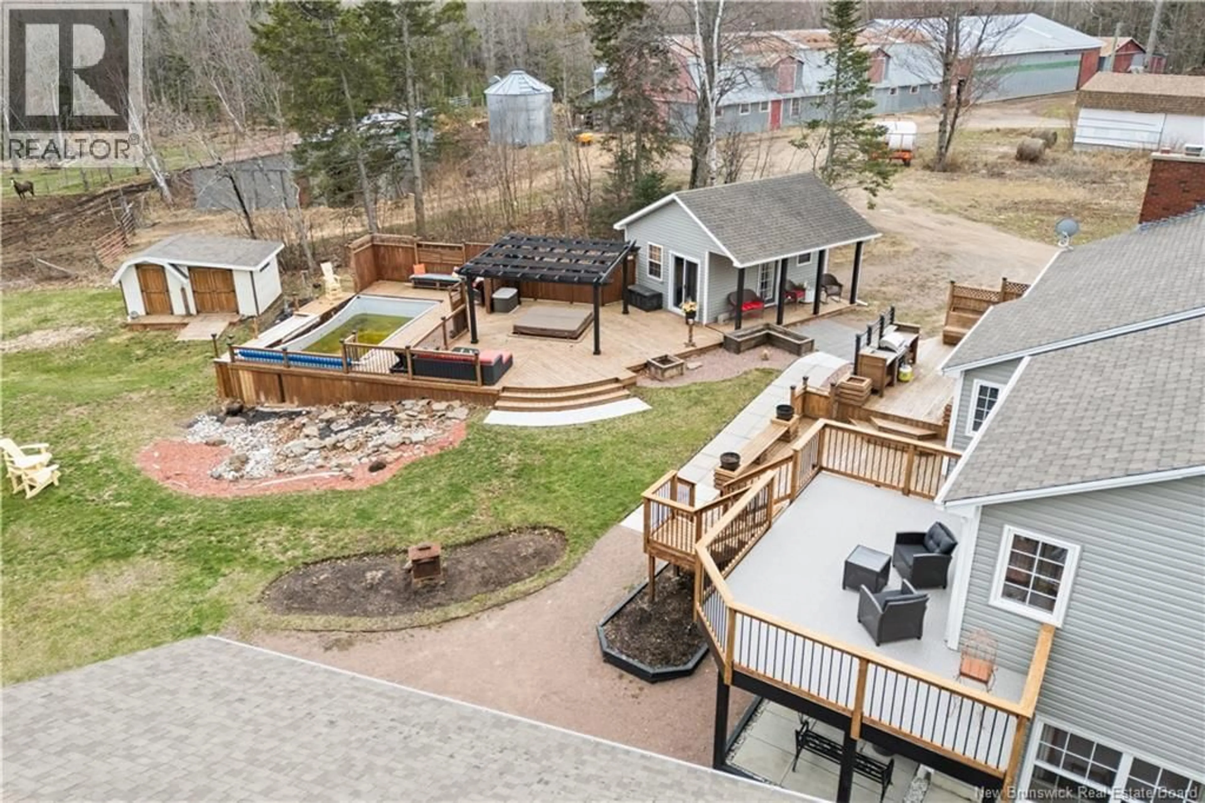 A pic from outside/outdoor area/front of a property/back of a property/a pic from drone, mountain view for 3180 ROUTE 134, Shediac Cape New Brunswick E4P3H7