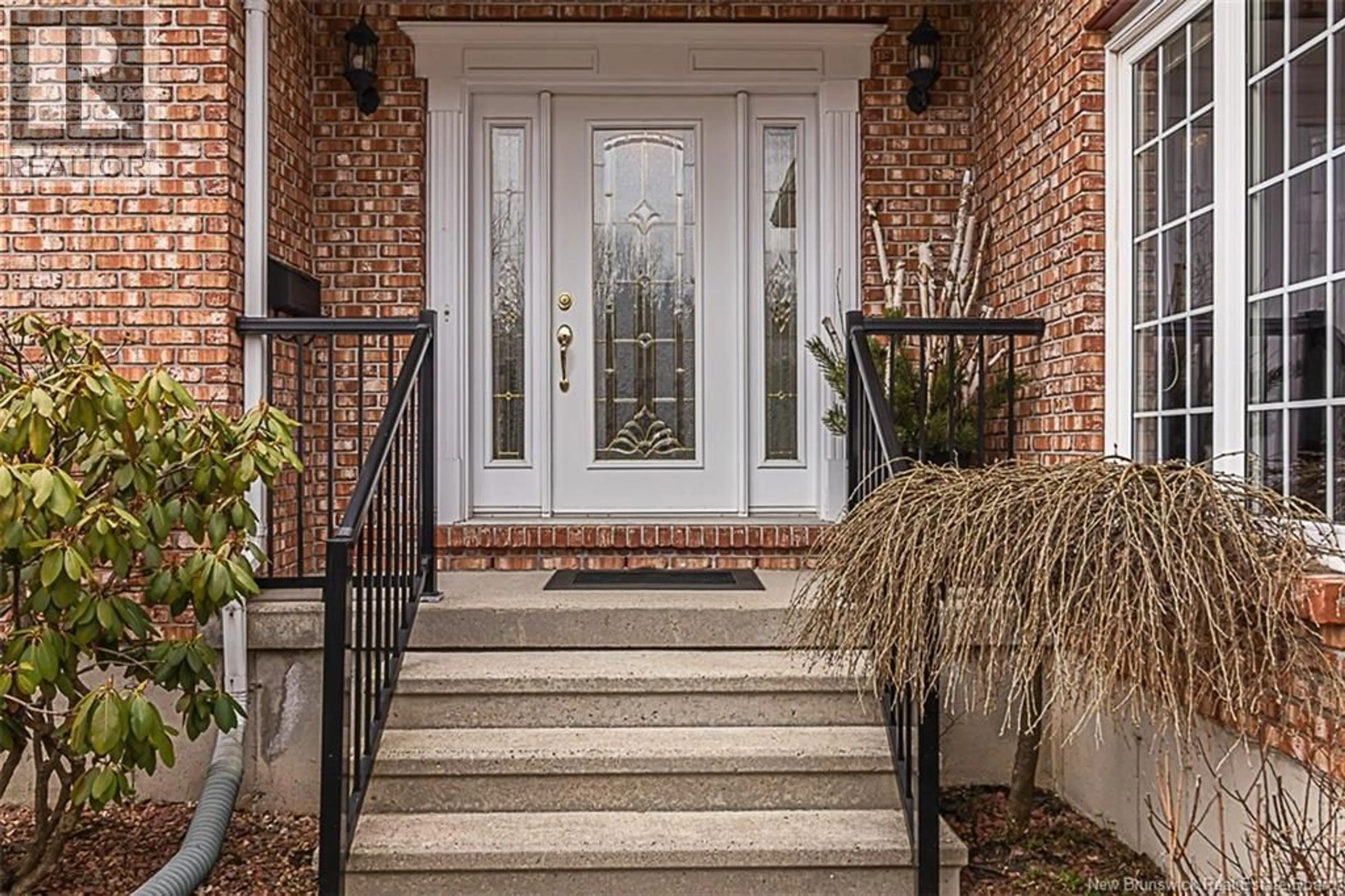 Indoor entryway for 305 DOUGLAS AVENUE, Fredericton New Brunswick E3A5T1