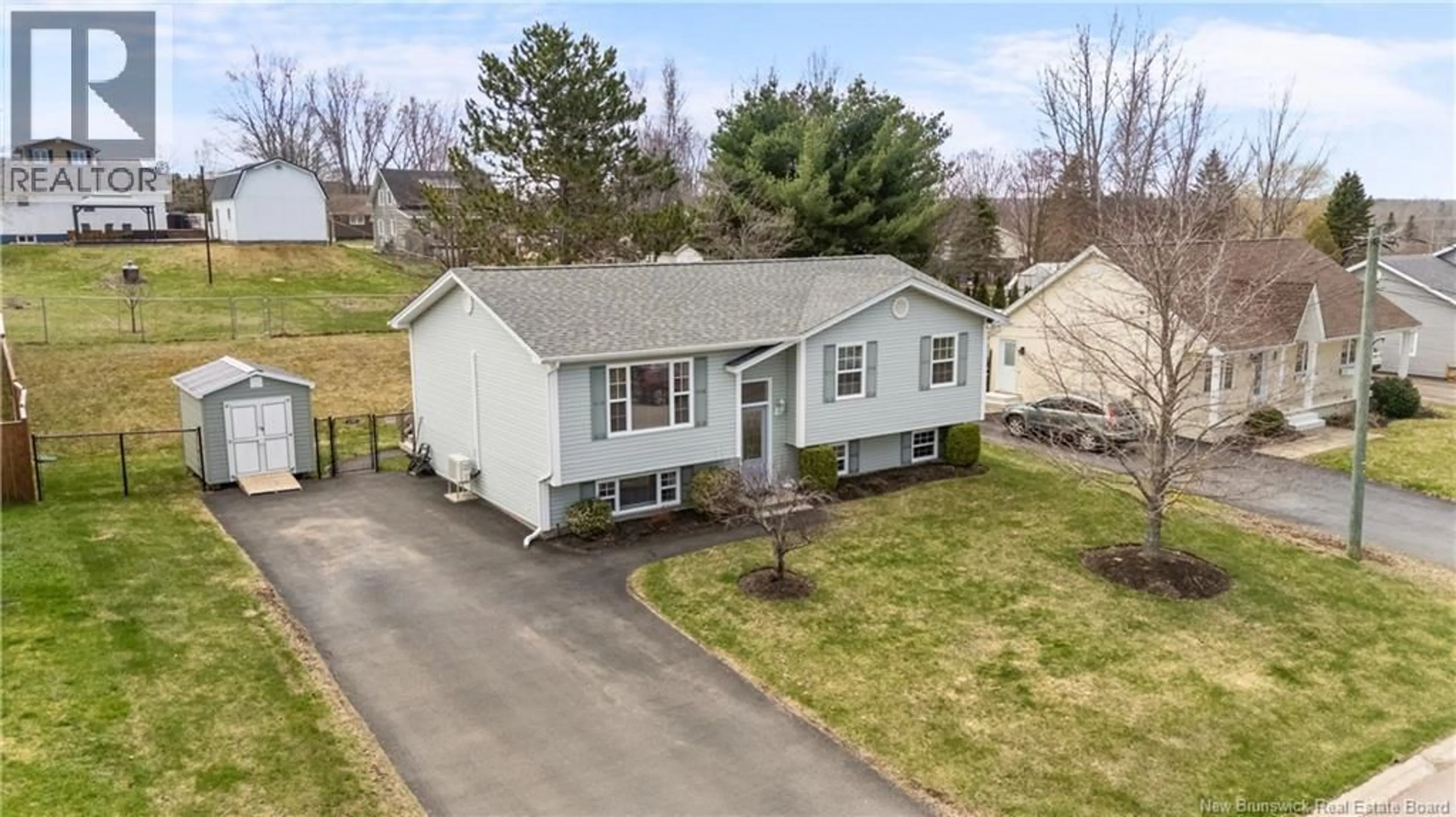 A pic from outside/outdoor area/front of a property/back of a property/a pic from drone, street for 75 ANIK, Dieppe New Brunswick E1A7S1