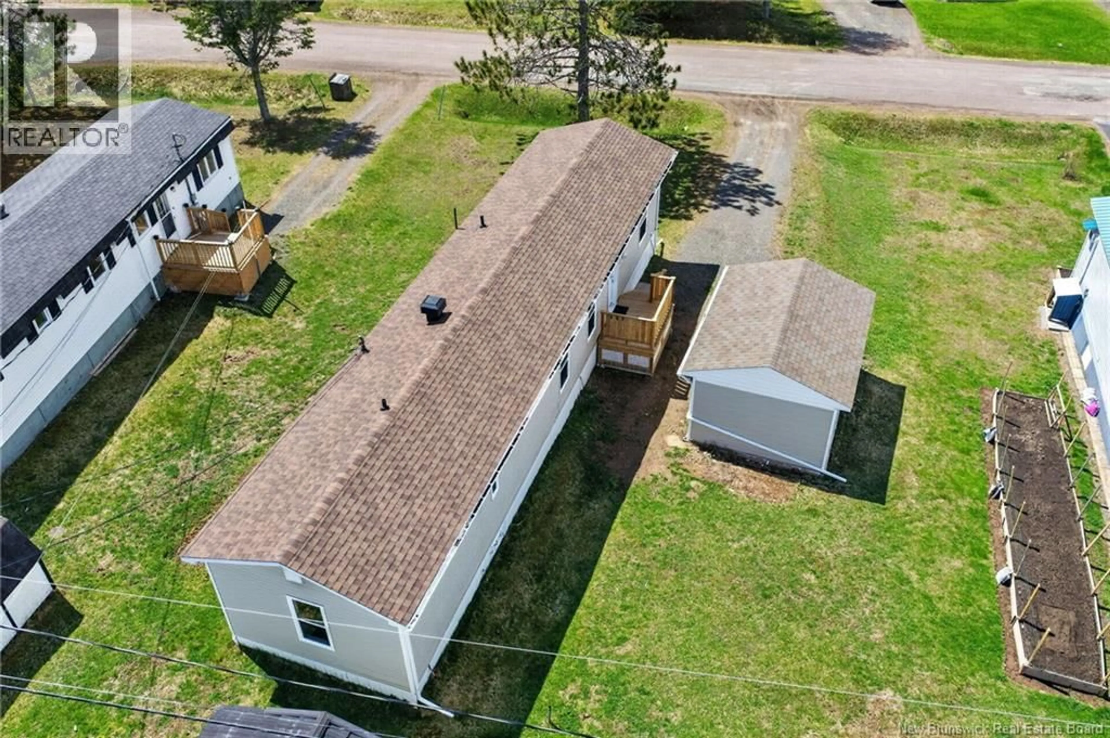 A pic from outside/outdoor area/front of a property/back of a property/a pic from drone, building for 13 RAWORTH AVENUE, Lakeville New Brunswick E1H1C1