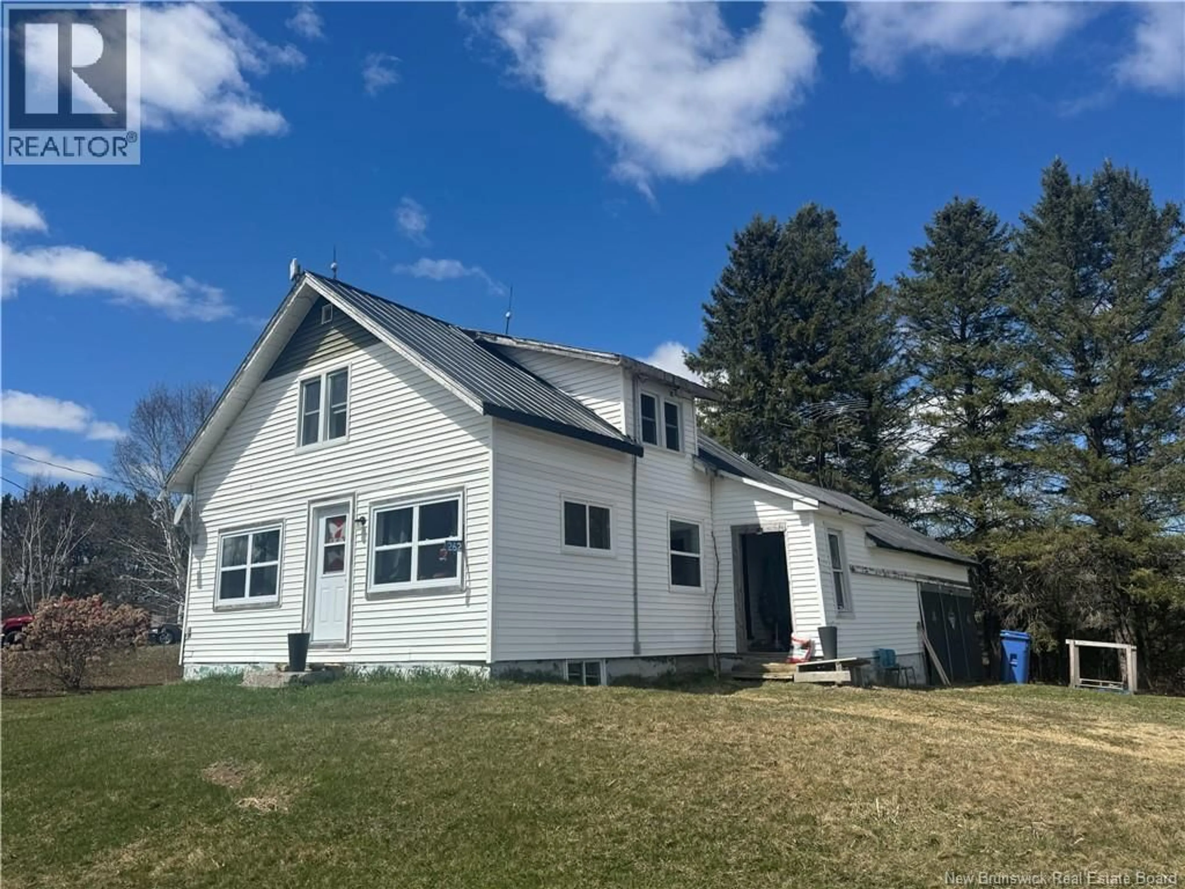 Home with vinyl exterior material, street for 262 BENNETTS LAKE ROAD, Rosedale New Brunswick E7M3A2