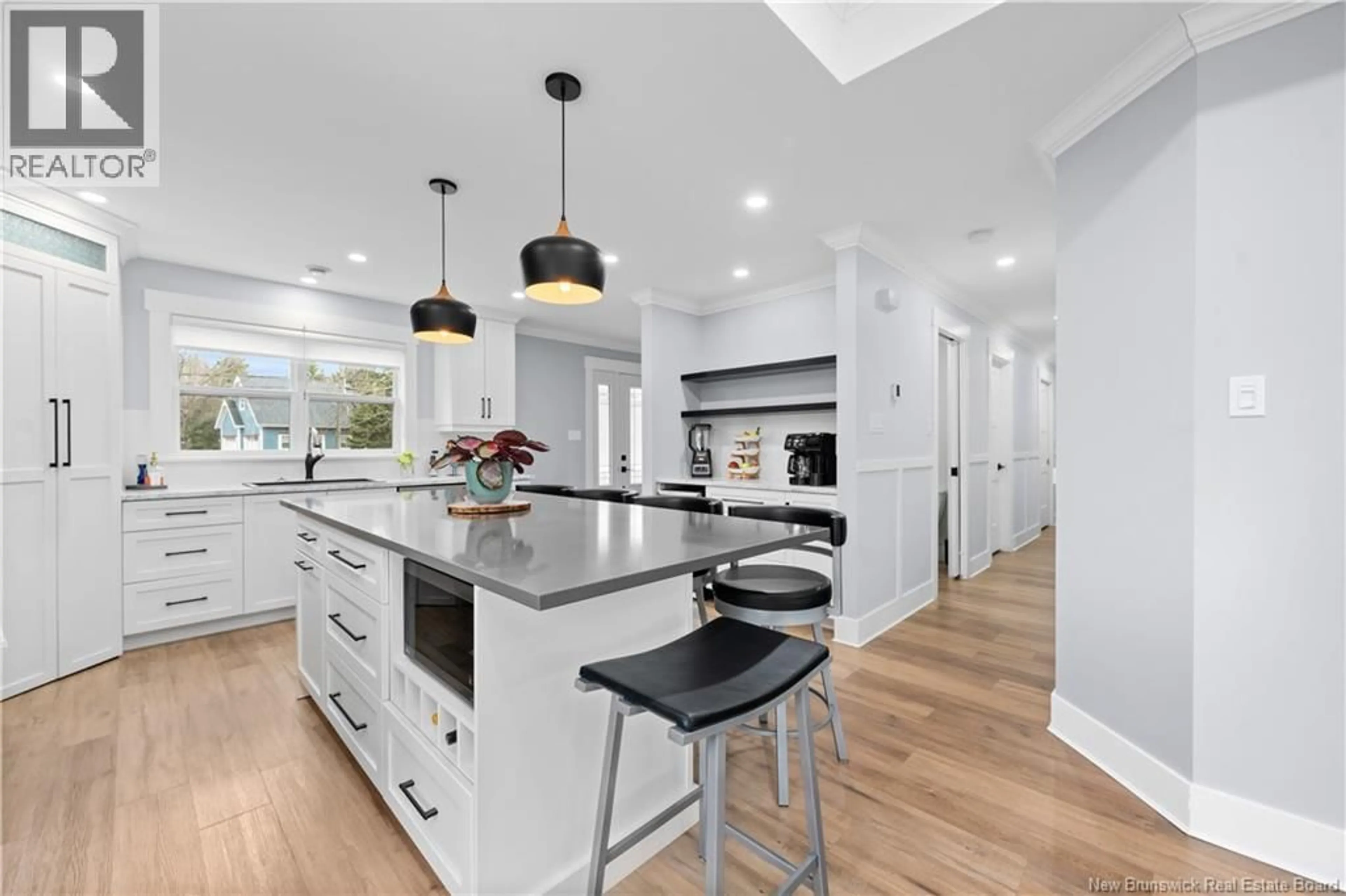 Open concept kitchen, ceramic/tile floor for 1 HERON WAY, Shediac Cape New Brunswick E4P3B9