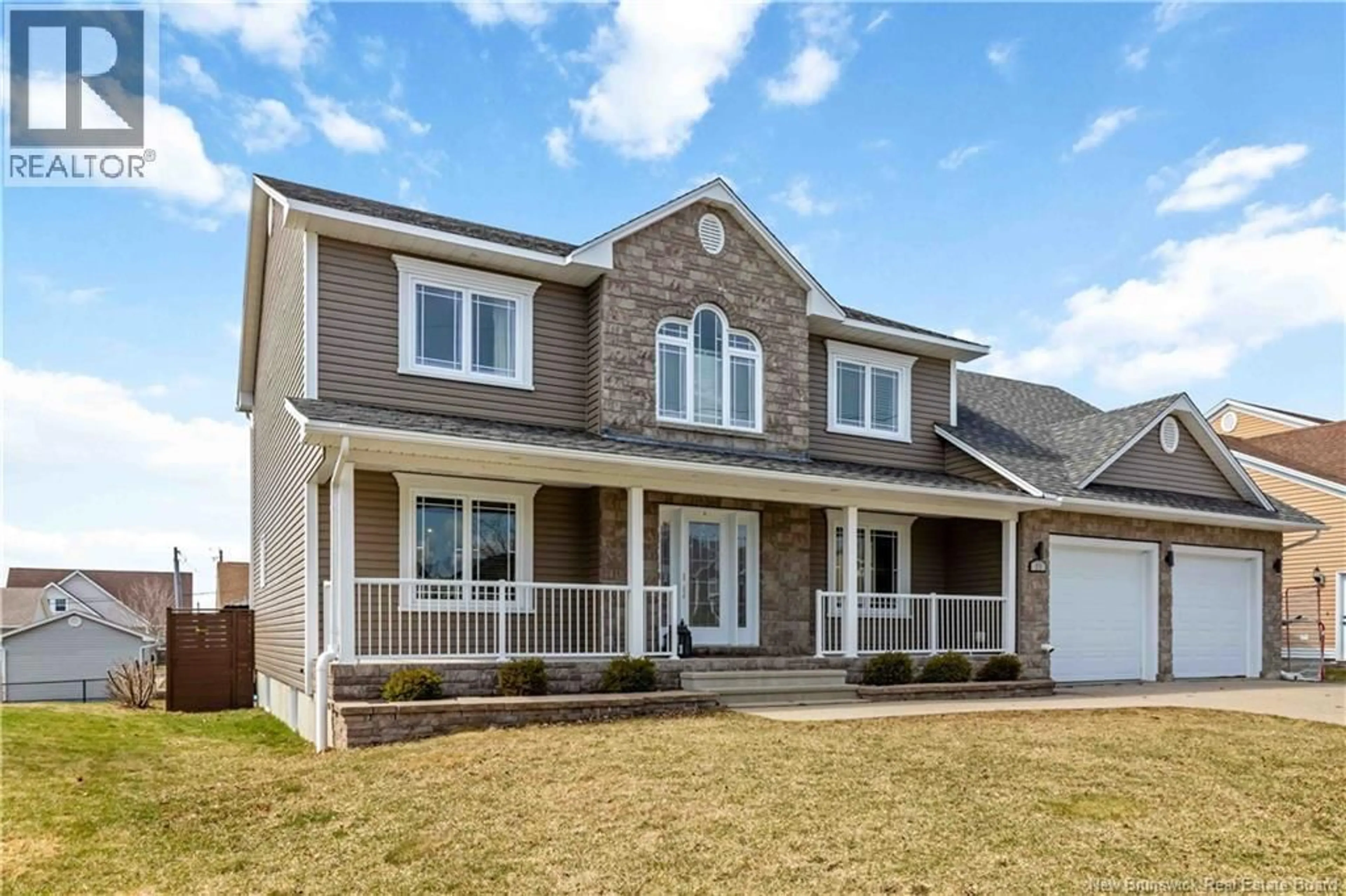 Home with vinyl exterior material, street for 22 EMMA COURT, Fredericton New Brunswick E3G0W2
