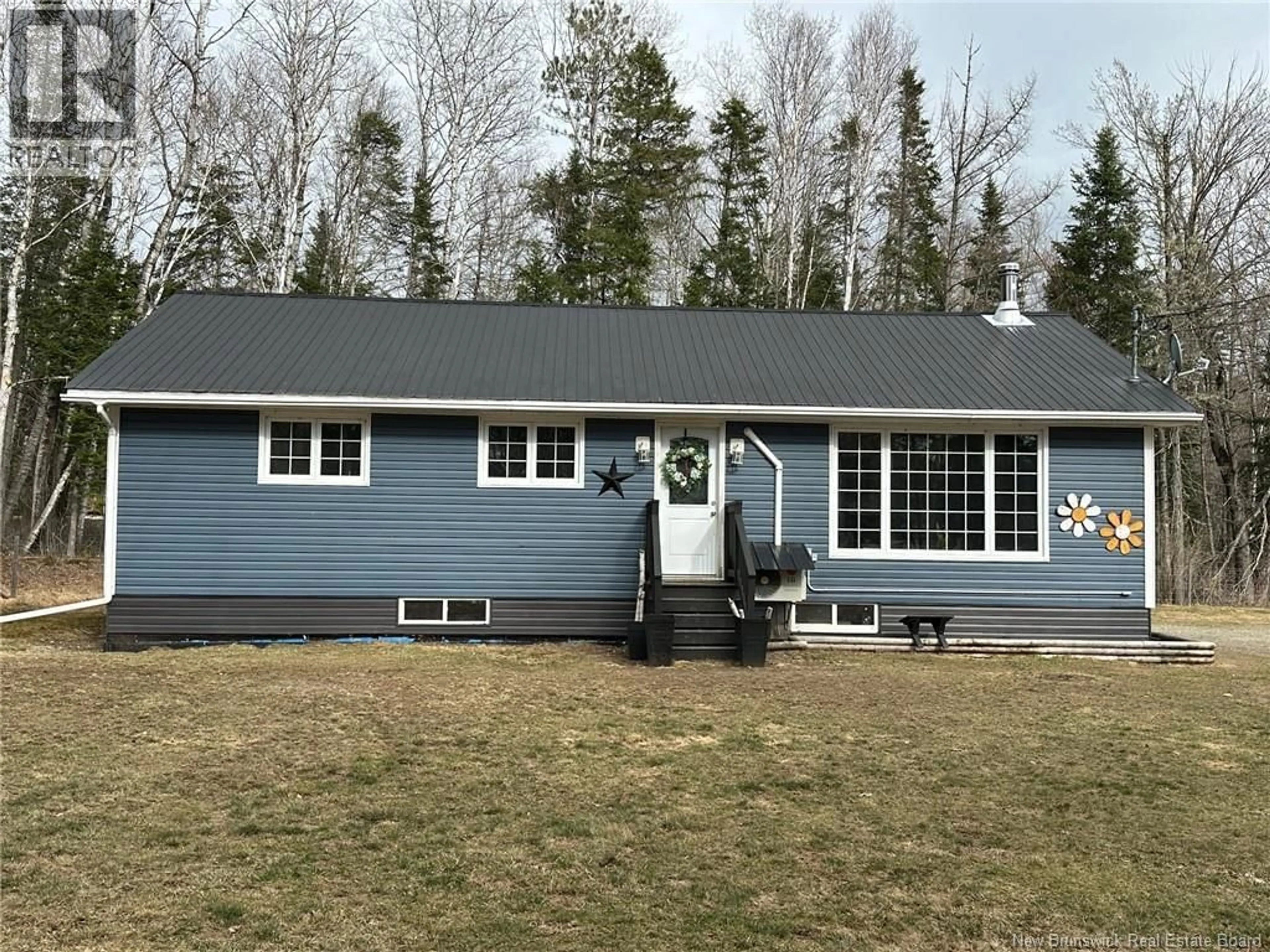 Home with vinyl exterior material, unknown for 3480 ROUTE 625, Boiestown New Brunswick E6A1C8