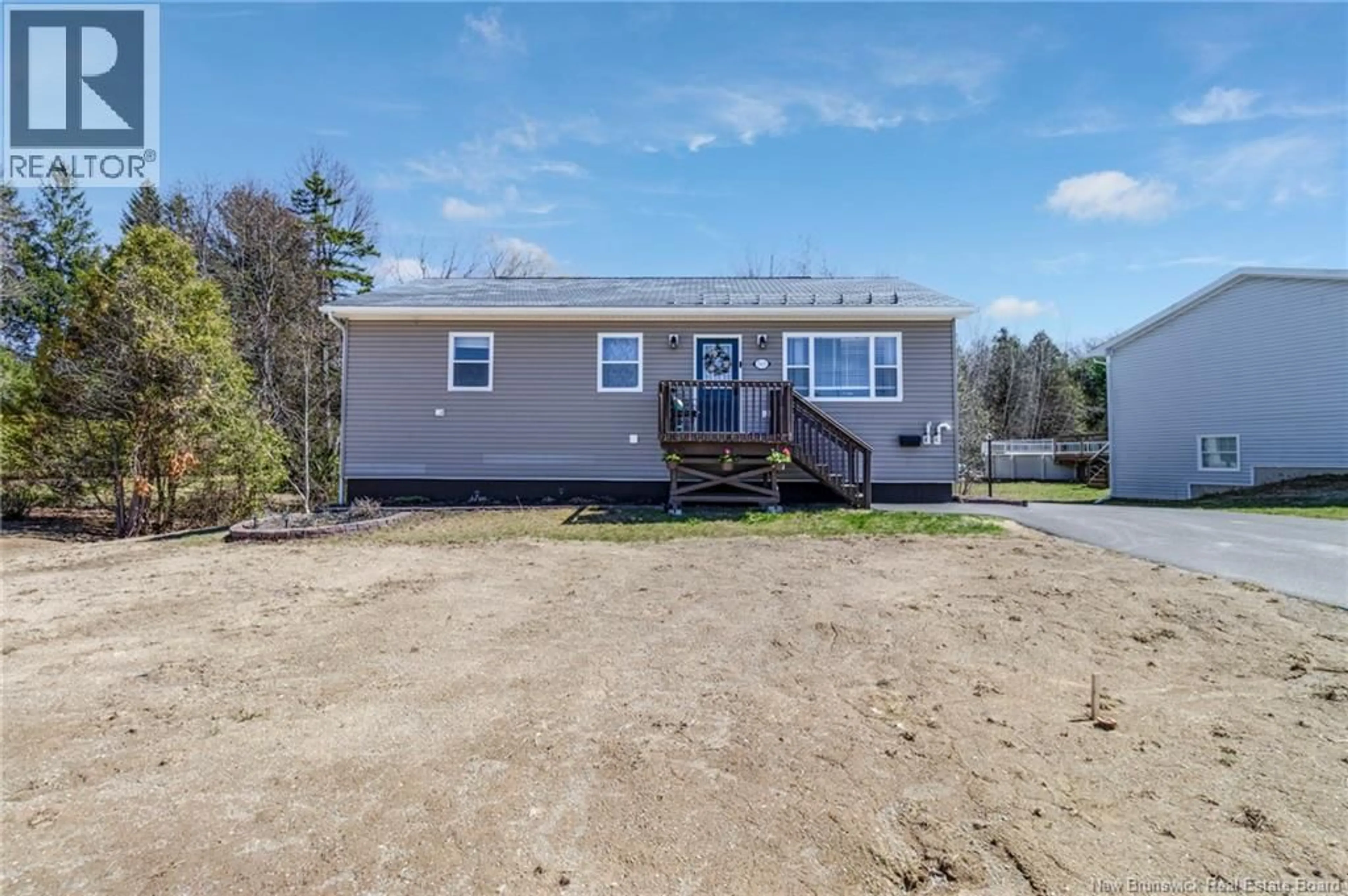 A pic from outside/outdoor area/front of a property/back of a property/a pic from drone, unknown for 563 SCOULLAR STREET, Oromocto New Brunswick E2V1H3