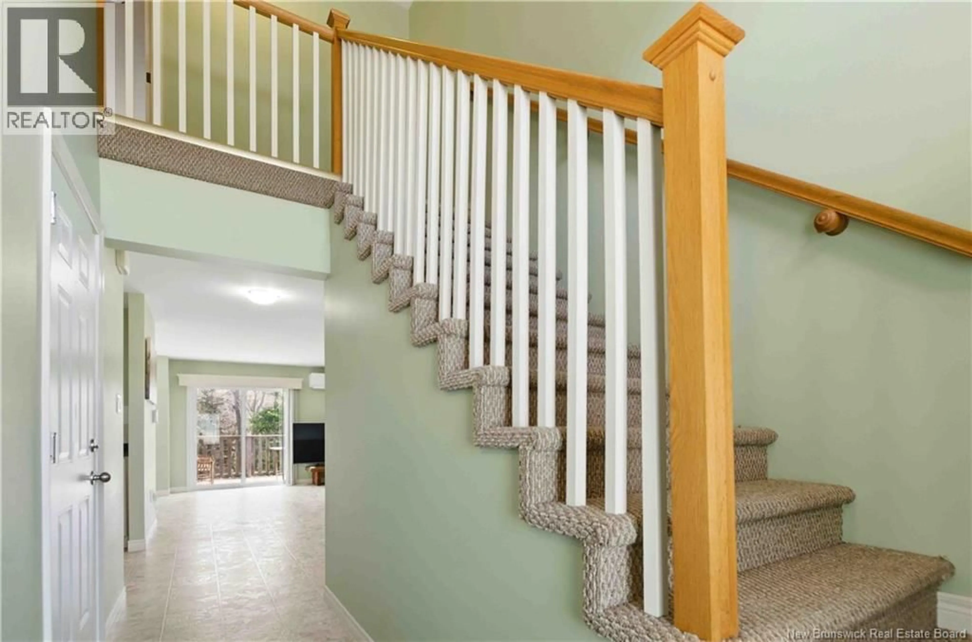 Stairs for 7 HILLCREST, Oromocto New Brunswick E2V0E1