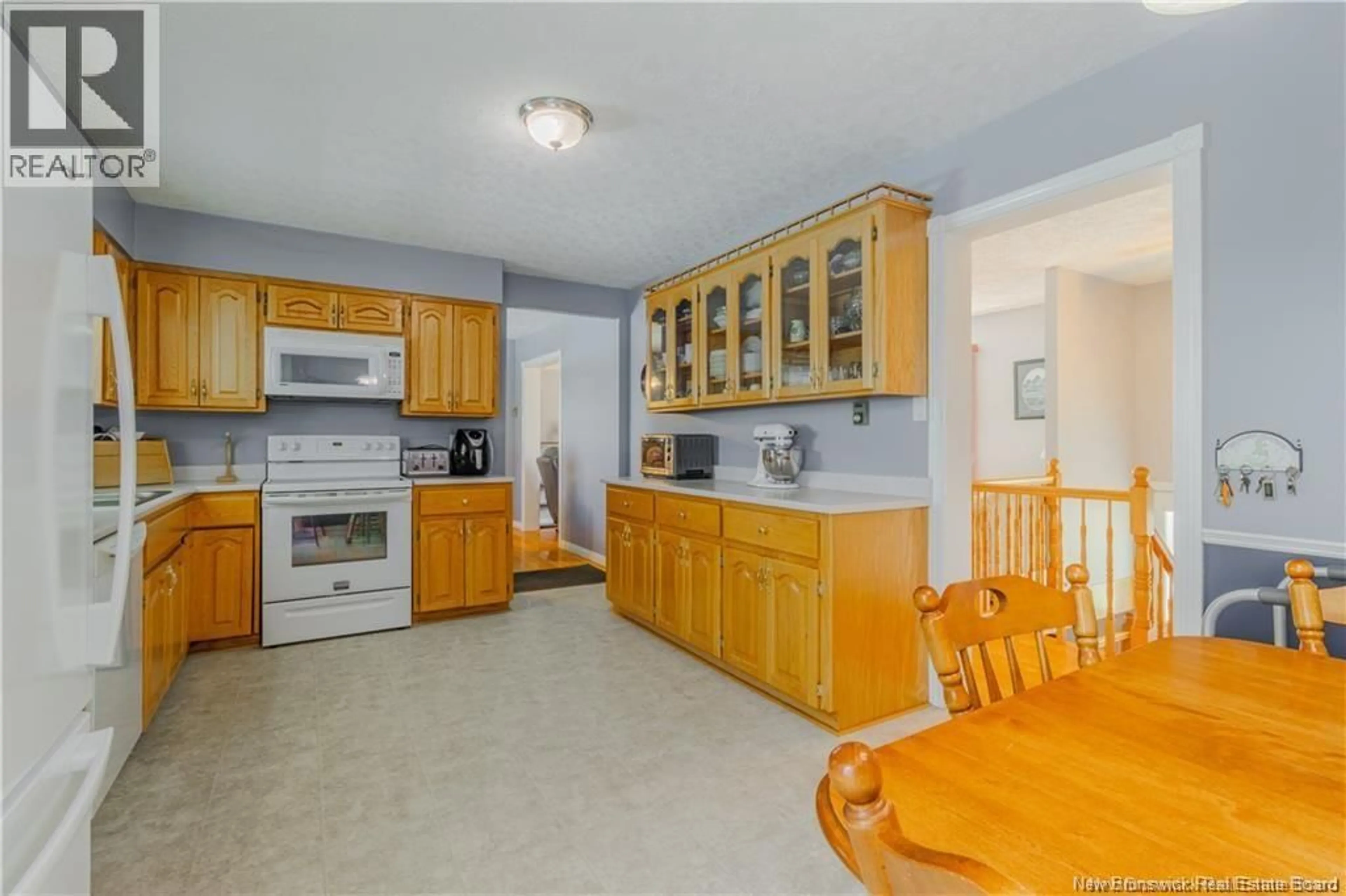 Standard kitchen, ceramic/tile floor for 261 ROUTE 105, Maugerville New Brunswick E3A8P1