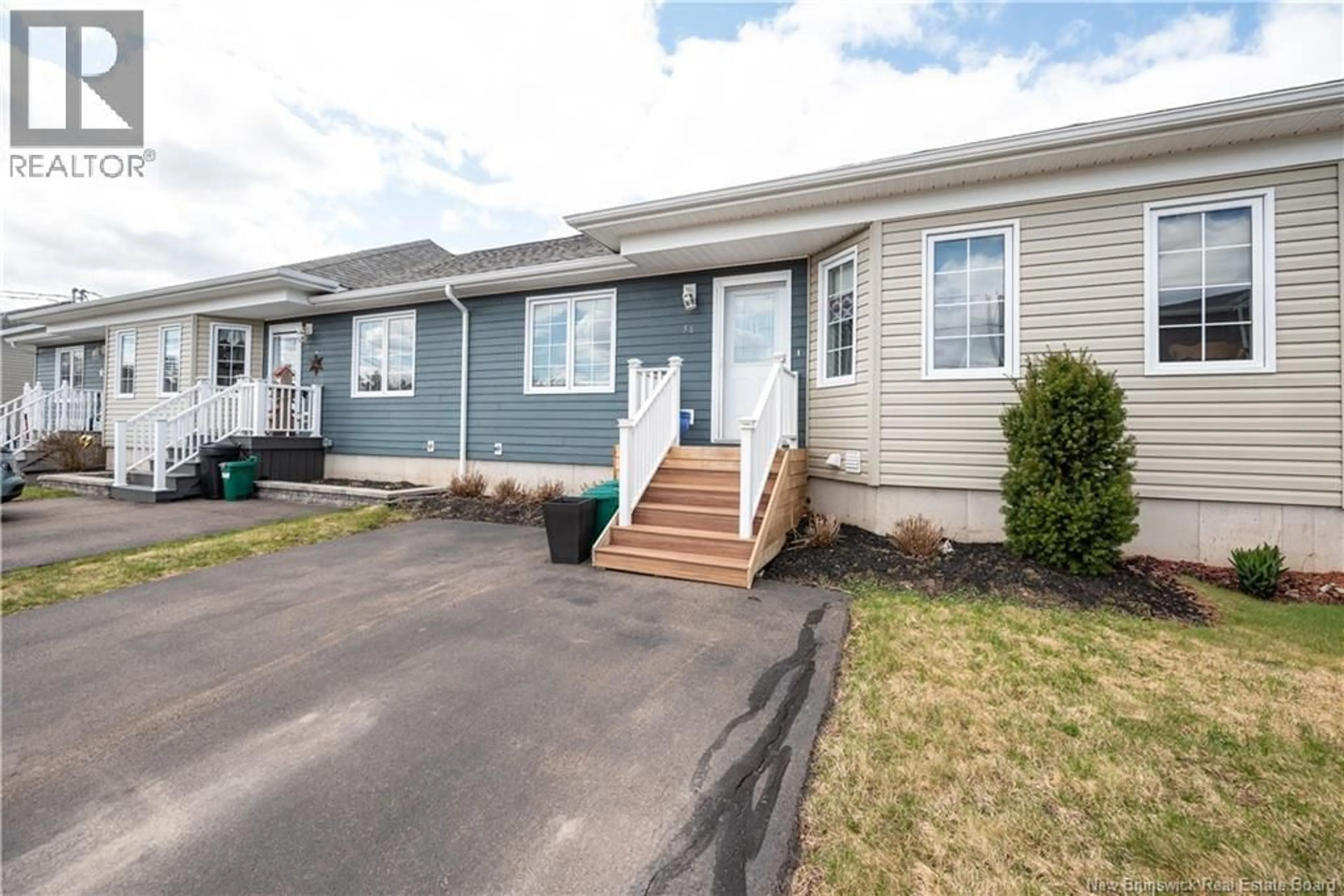 Home with vinyl exterior material, street for 56 GOLDEN STREET, Moncton New Brunswick E1G5T4