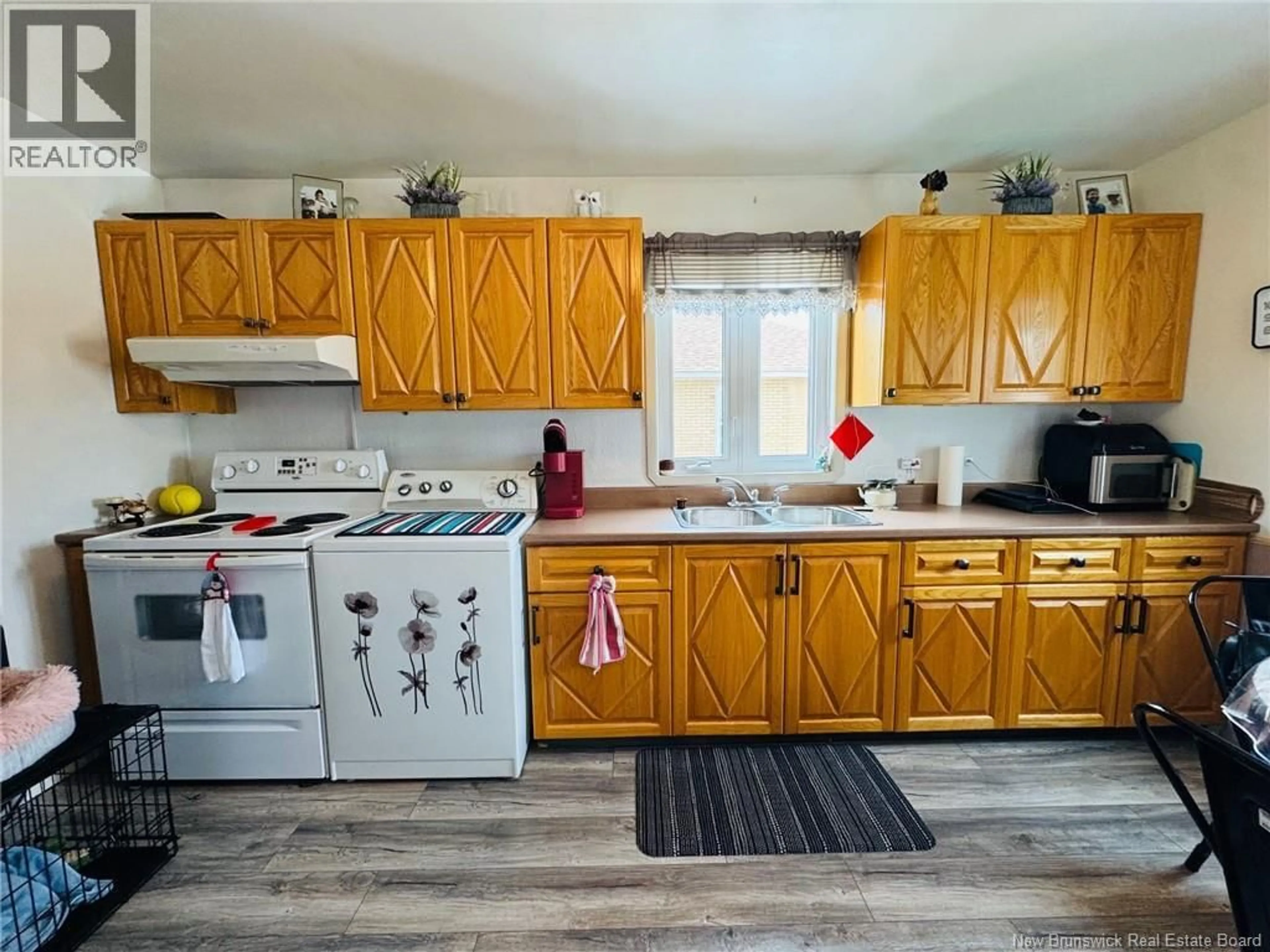Standard kitchen, unknown for 305 PRINCESS STREET, Dalhousie New Brunswick E8C2E7