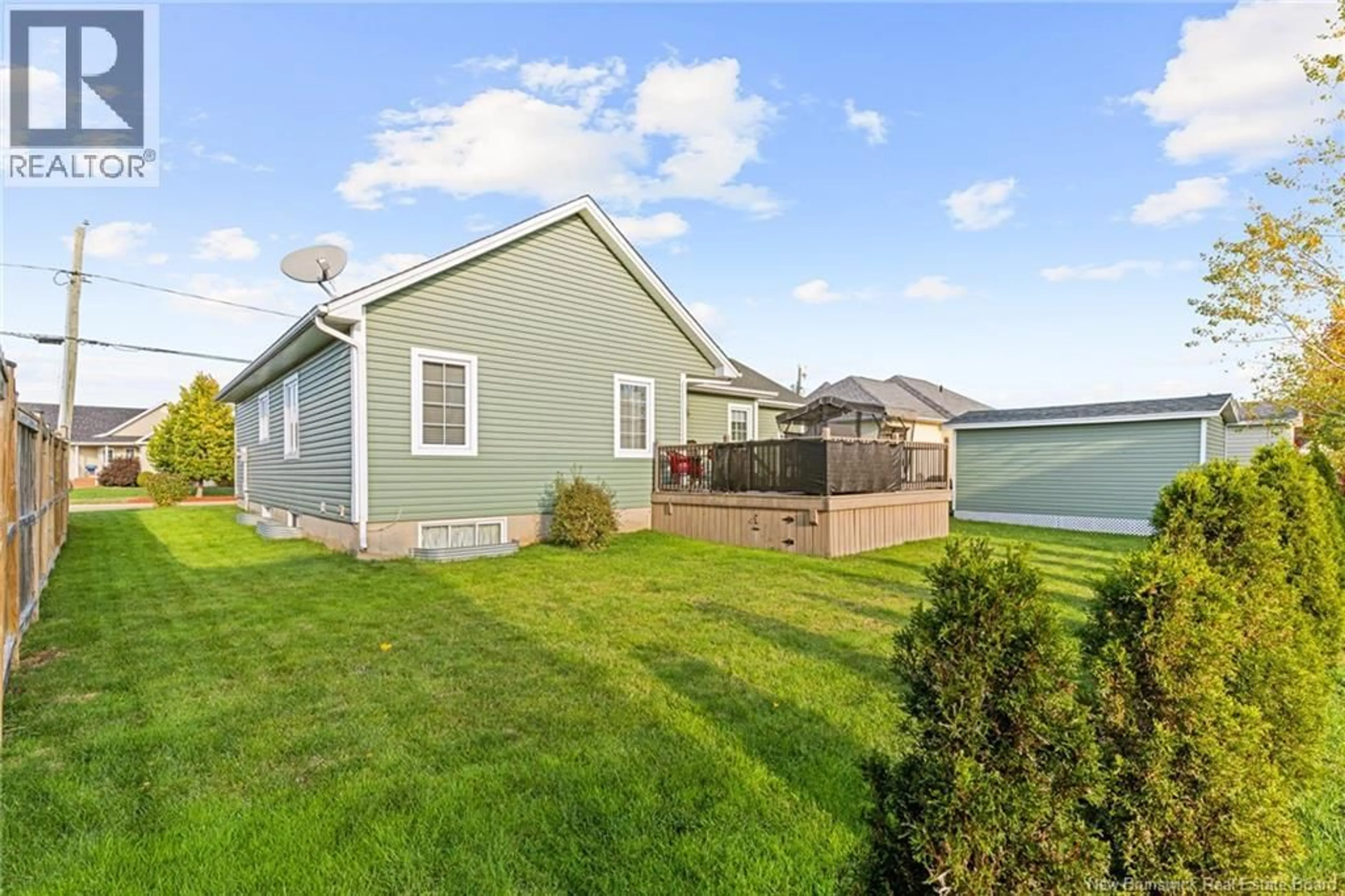 Home with vinyl exterior material, water/lake/river/ocean view for 54 CRAWFORD STREET, Moncton New Brunswick E1G5N2