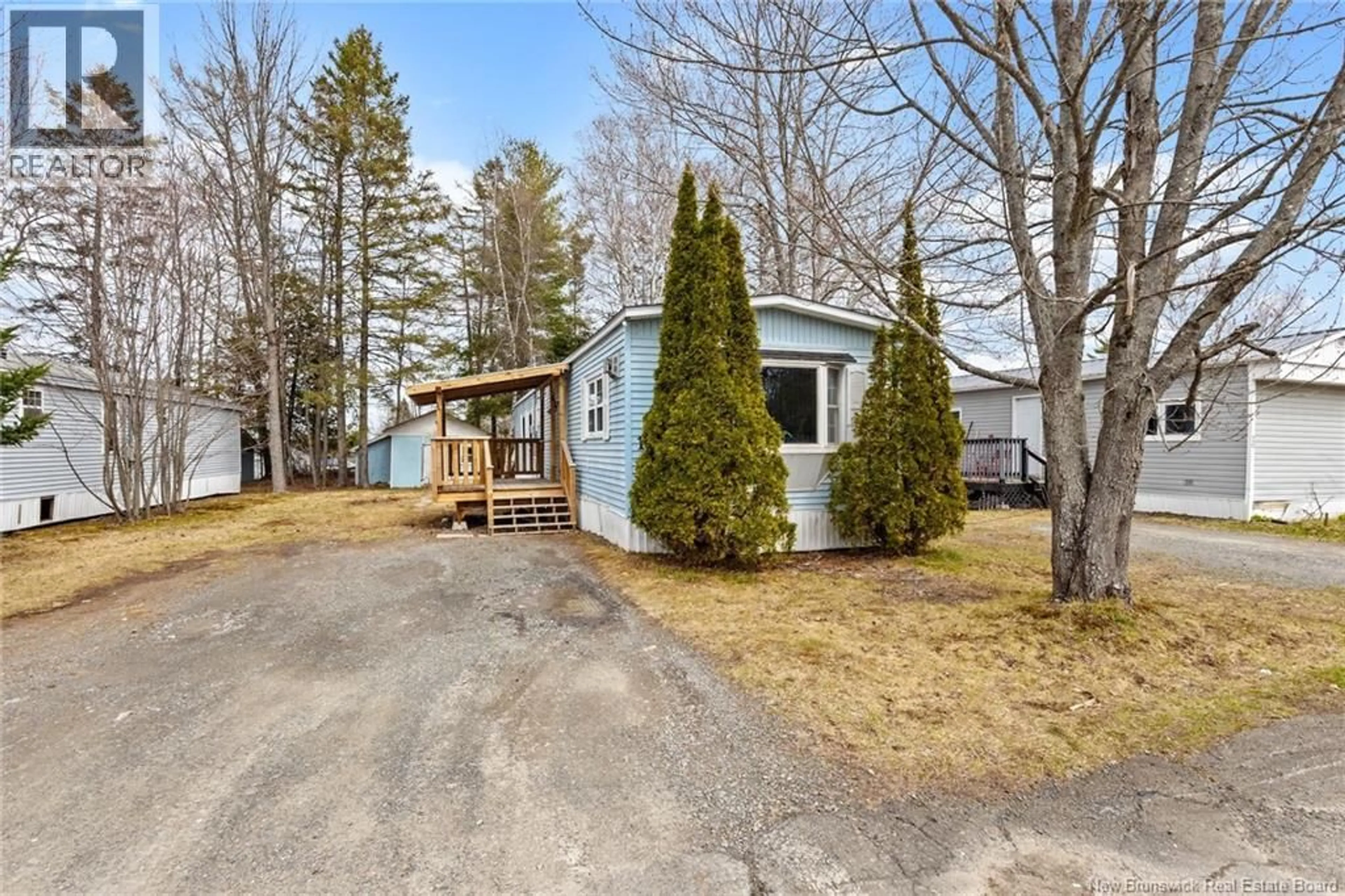Unknown for 18 HILL STREET, Lincoln New Brunswick E3B6W1