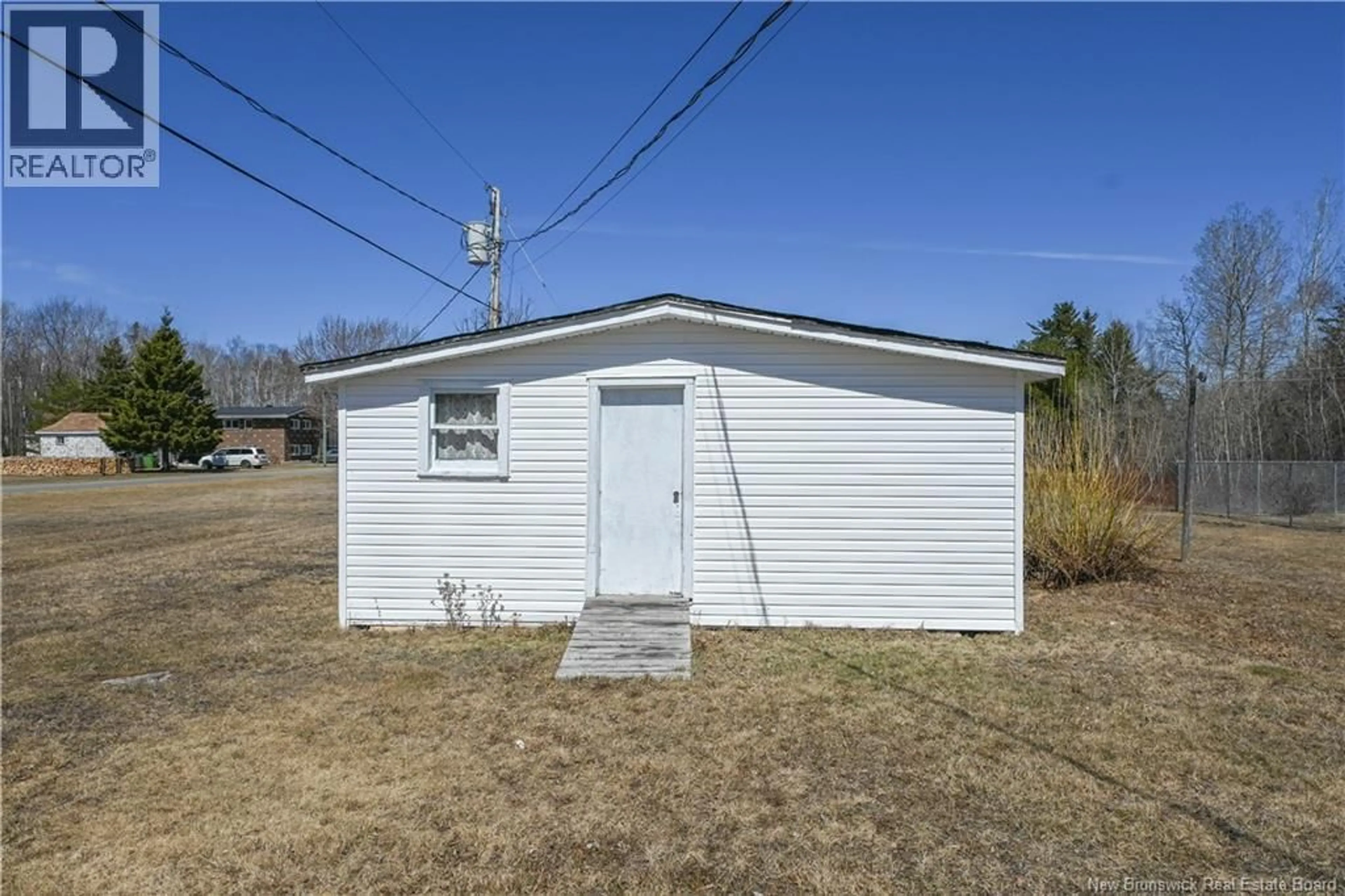 Shed for 1004 SAINT-JOSEPH BOULEVARD, Saint-Léolin New Brunswick E8N2S3
