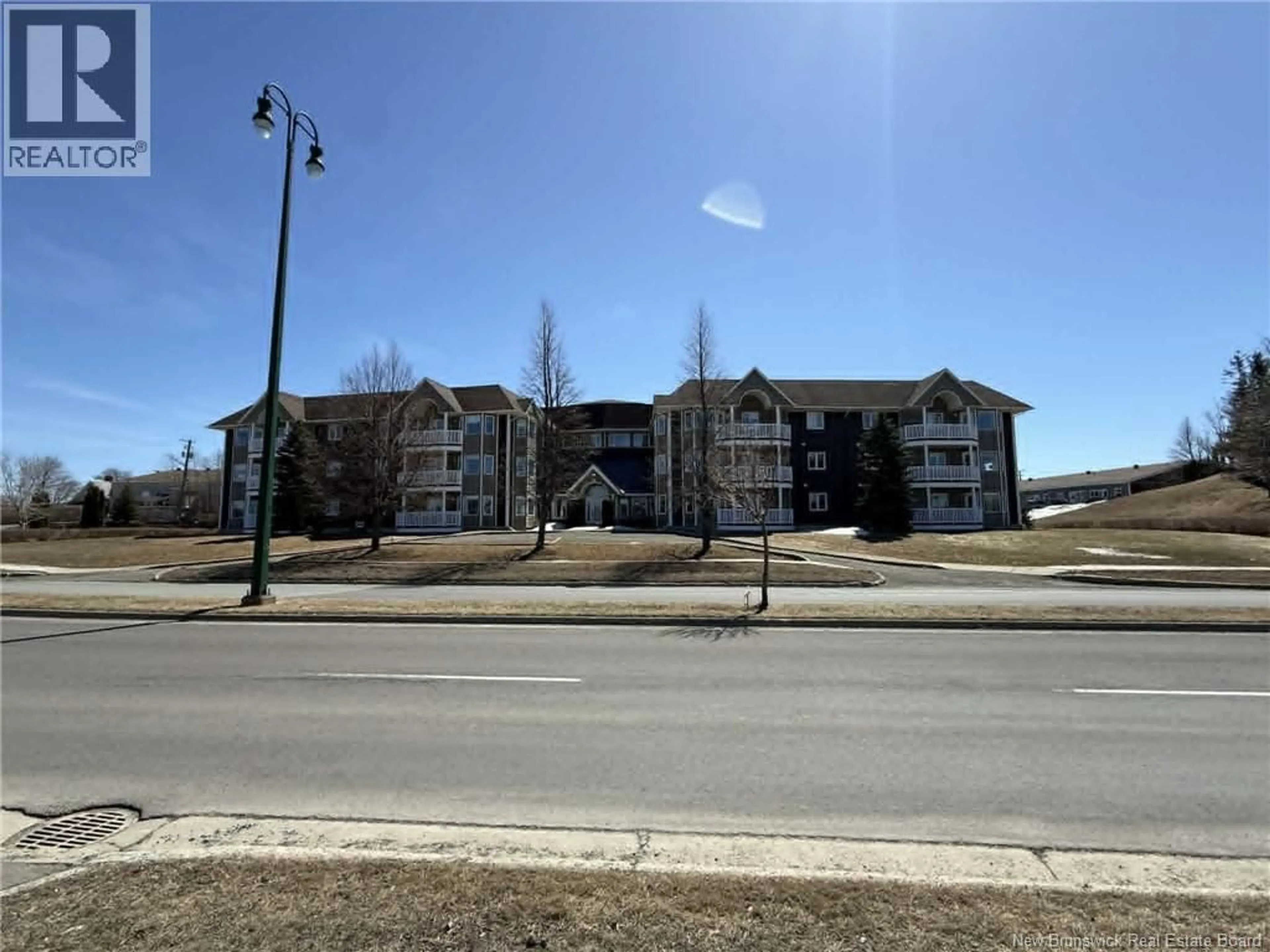 Unknown for 102 - 50 SALMON BOULEVARD, Campbellton New Brunswick E3N3T7