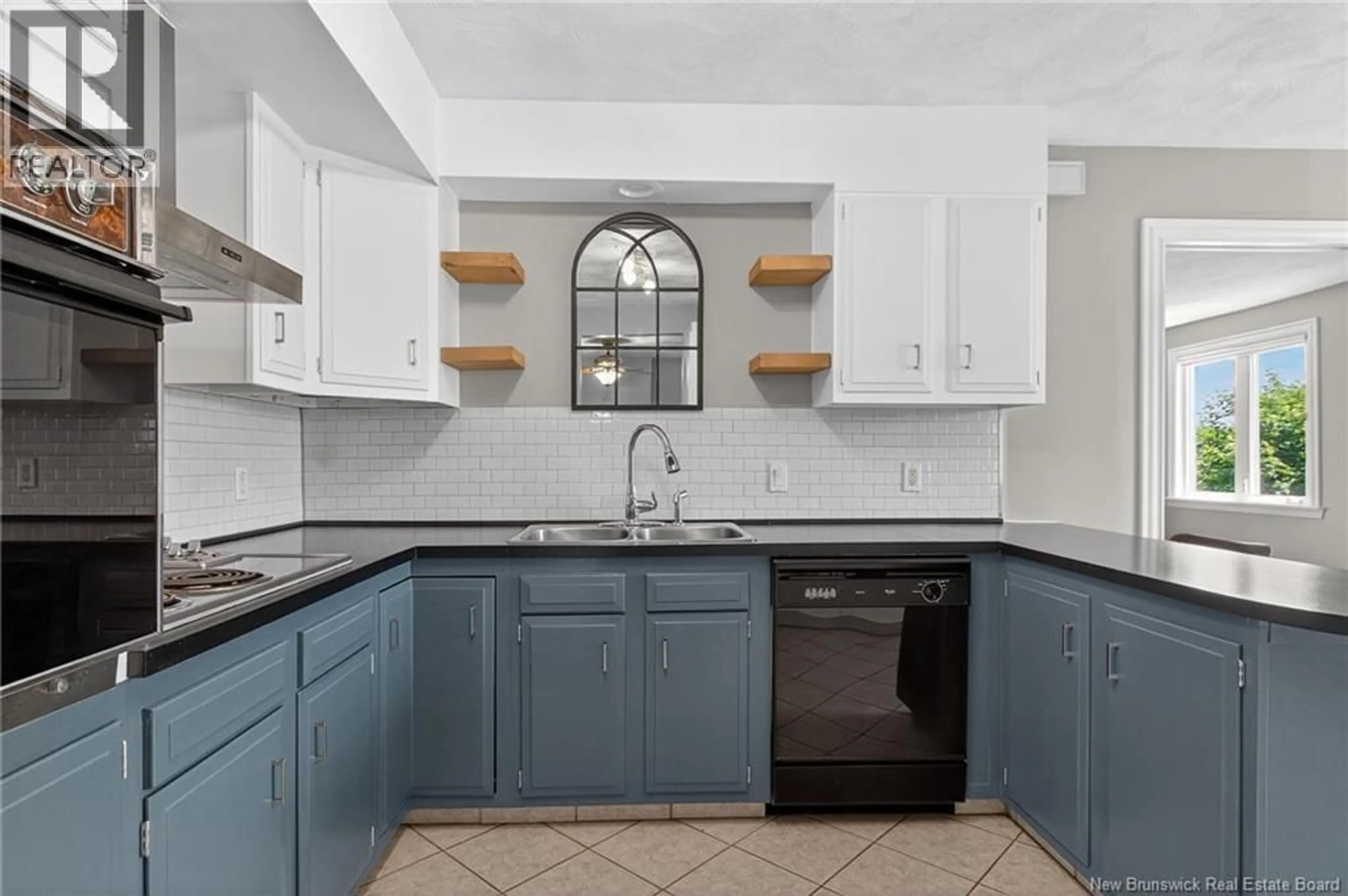 Standard kitchen, ceramic/tile floor for 104 CHESLEY STREET, Shediac New Brunswick E4P1N2