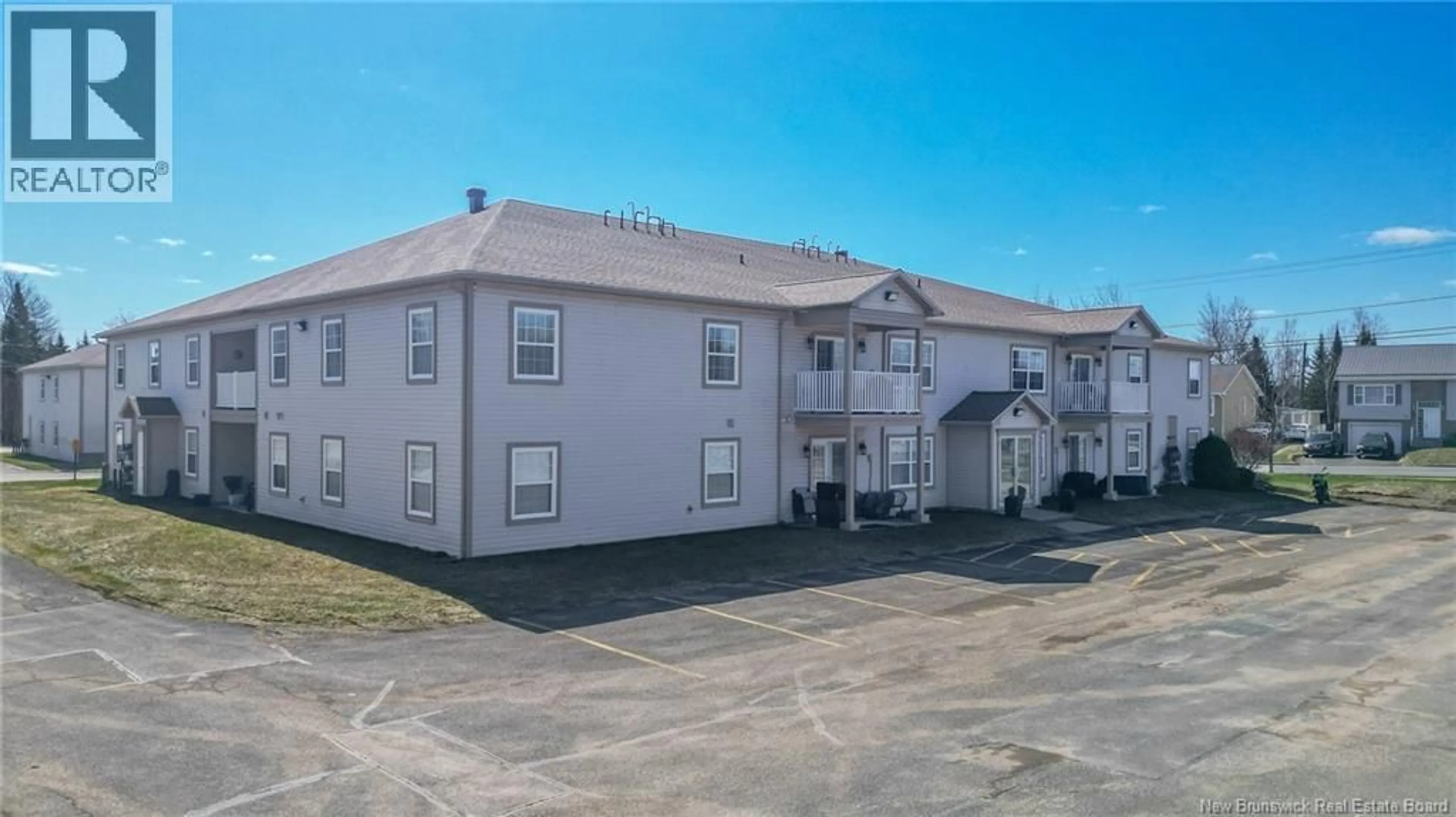 Unknown for 2F - 44 BROWN BOULEVARD, Fredericton New Brunswick E3A0L8