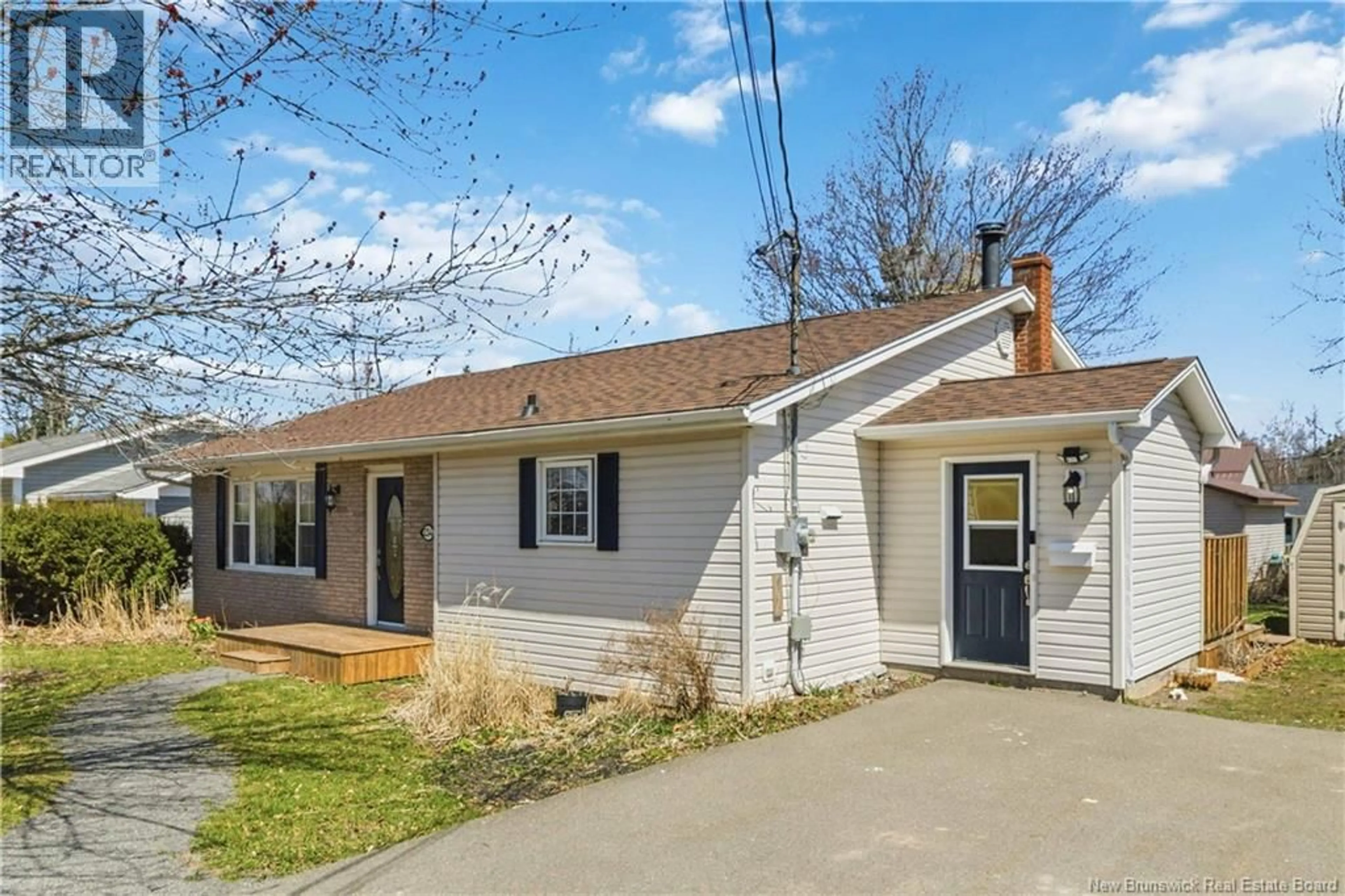 Unknown for 234 DILIGENT, Riverview New Brunswick E1B1N5