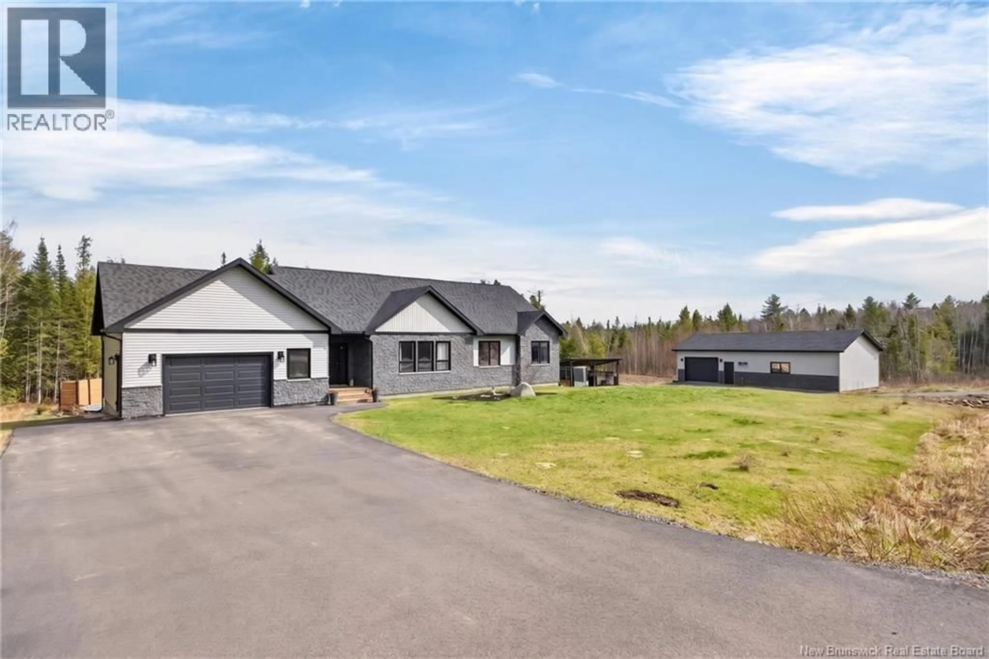 A pic from outside/outdoor area/front of a property/back of a property/a pic from drone, street for 81 LINDSAY LANE, Burton New Brunswick E2V0J7