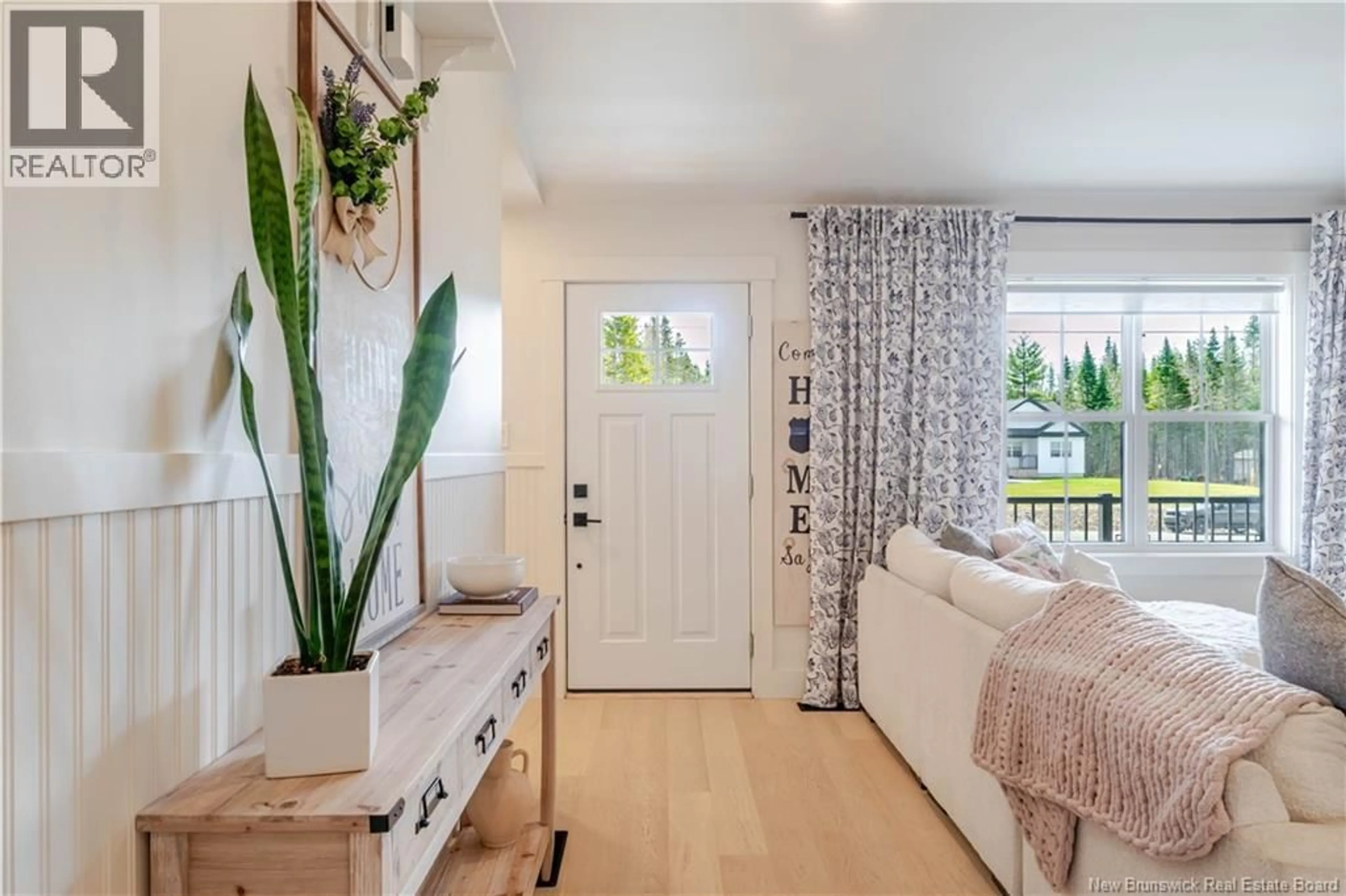 Indoor entryway for 94 FREEDOM STREET, Killarney Road New Brunswick E3G9E3