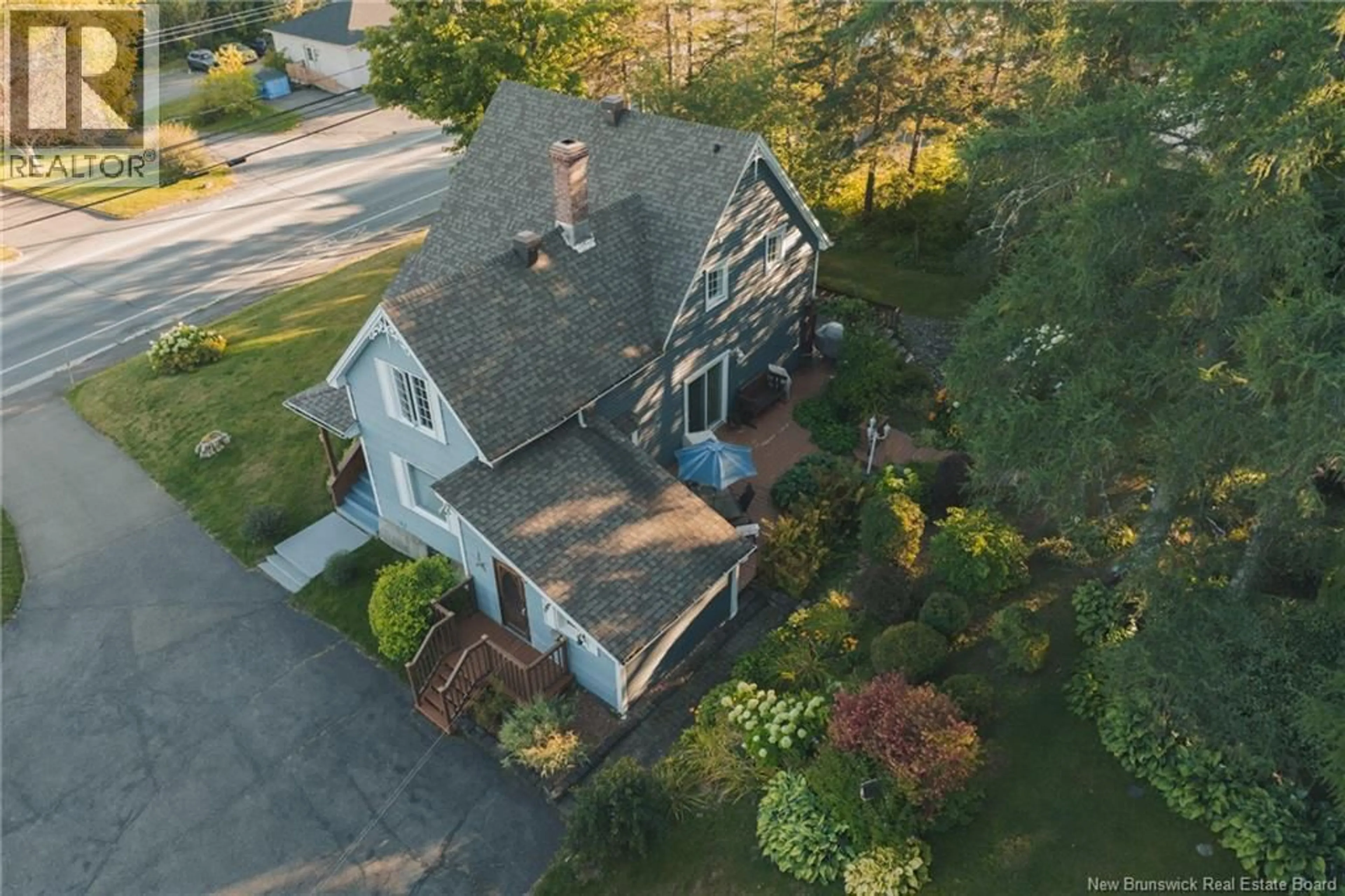 A pic from outside/outdoor area/front of a property/back of a property/a pic from drone, street for 1437 PRINCIPALE STREET, Saint-Basile New Brunswick E7C1M6