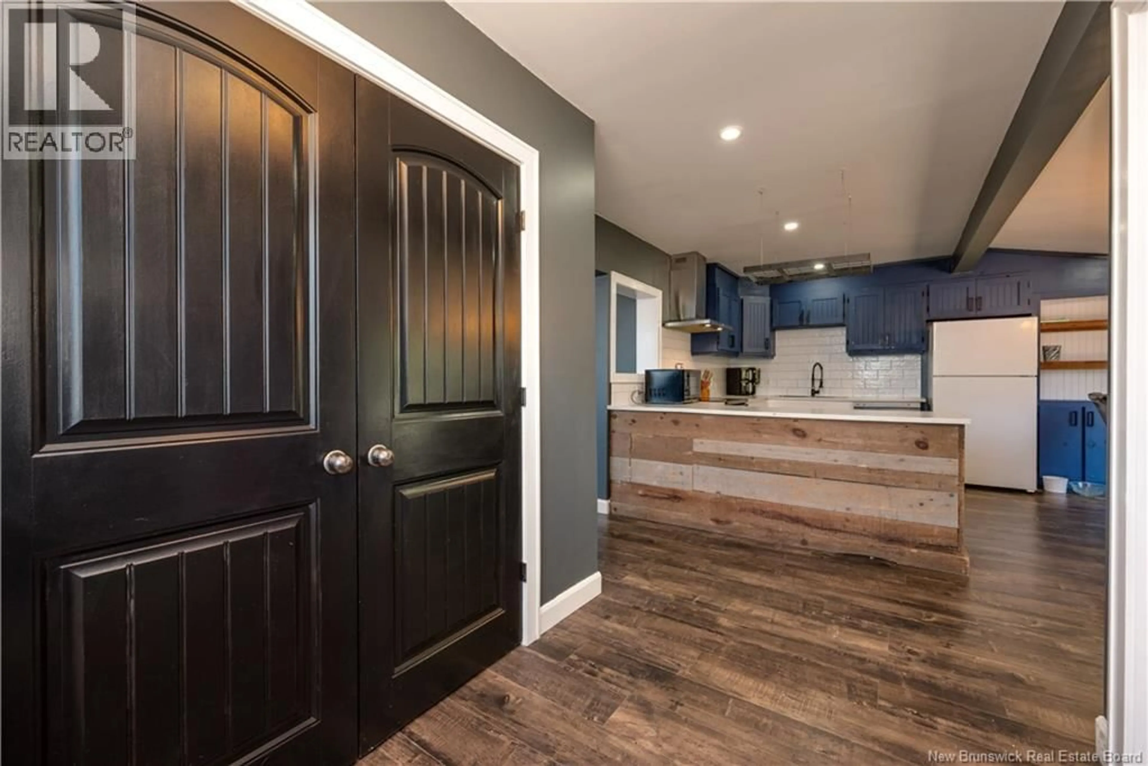 Indoor entryway for 5198 ROUTE 880, Havelock New Brunswick E4Z5C2