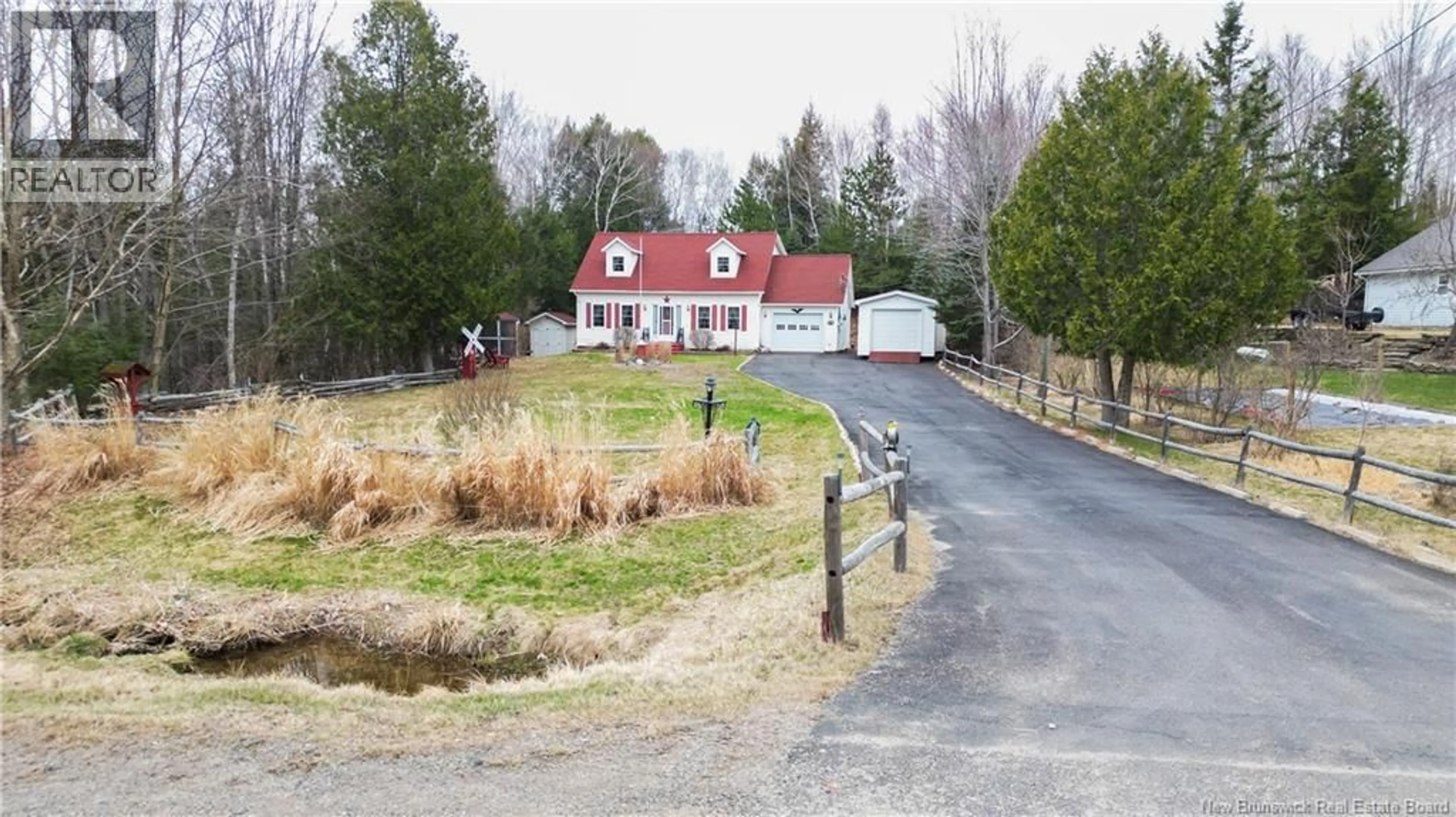A pic from outside/outdoor area/front of a property/back of a property/a pic from drone, street for 75 SAMANTHA STREET, Fredericton New Brunswick E3A6V1