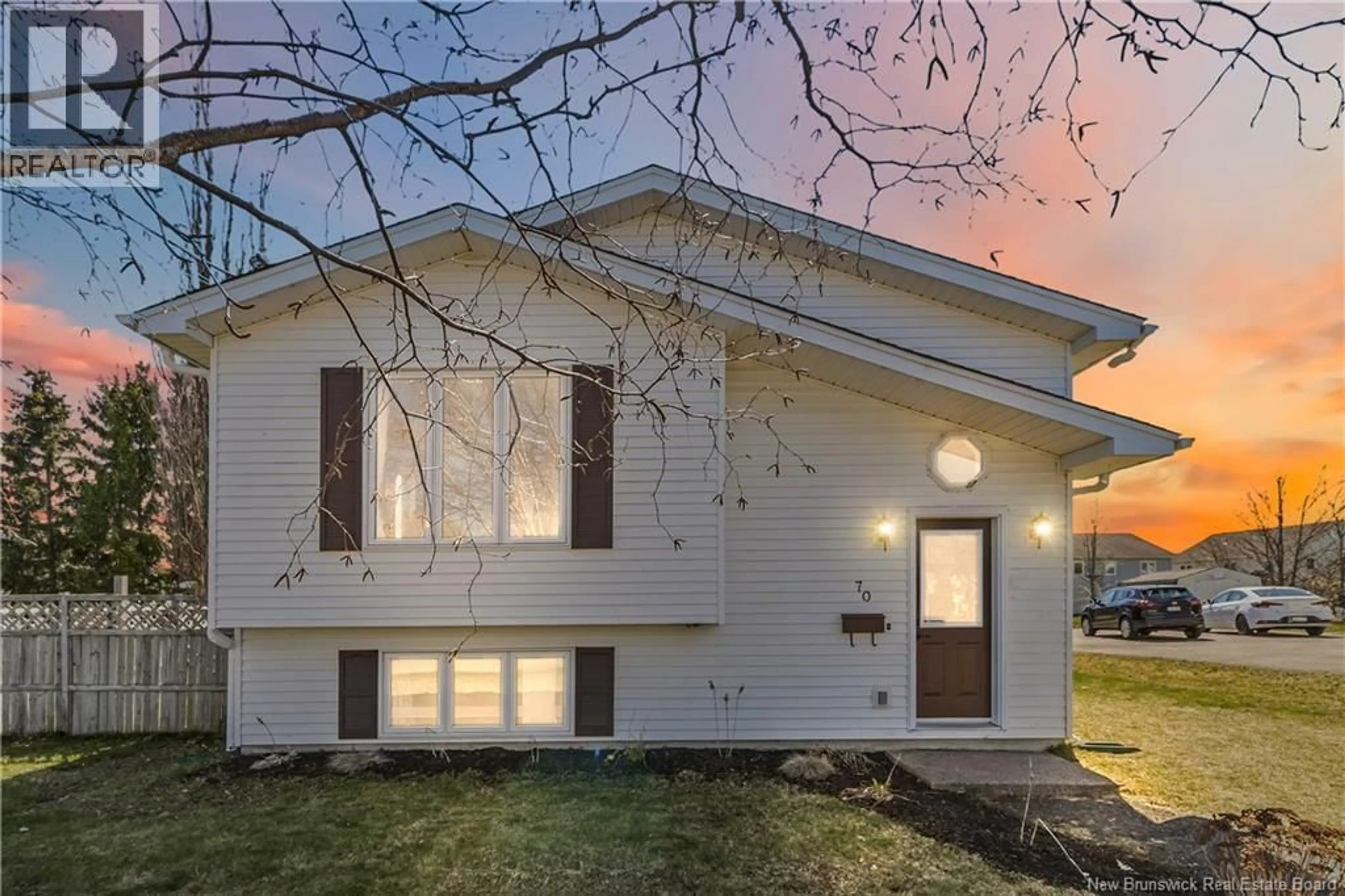 Home with vinyl exterior material, street for 70 BONAVISTA COURT, Moncton New Brunswick E1G2H4