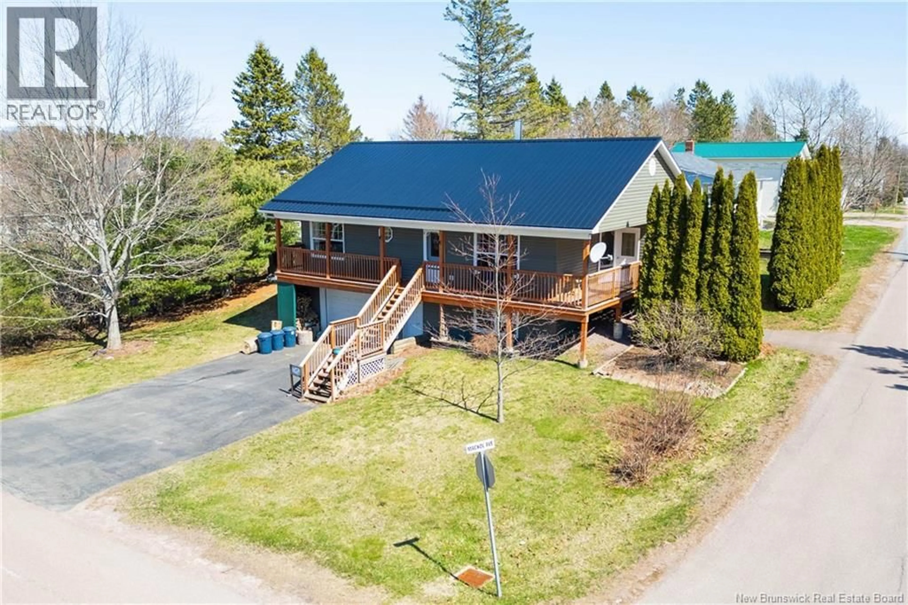 A pic from outside/outdoor area/front of a property/back of a property/a pic from drone, unknown for 6 BIRCH STREET, Sackville New Brunswick E4L3H8