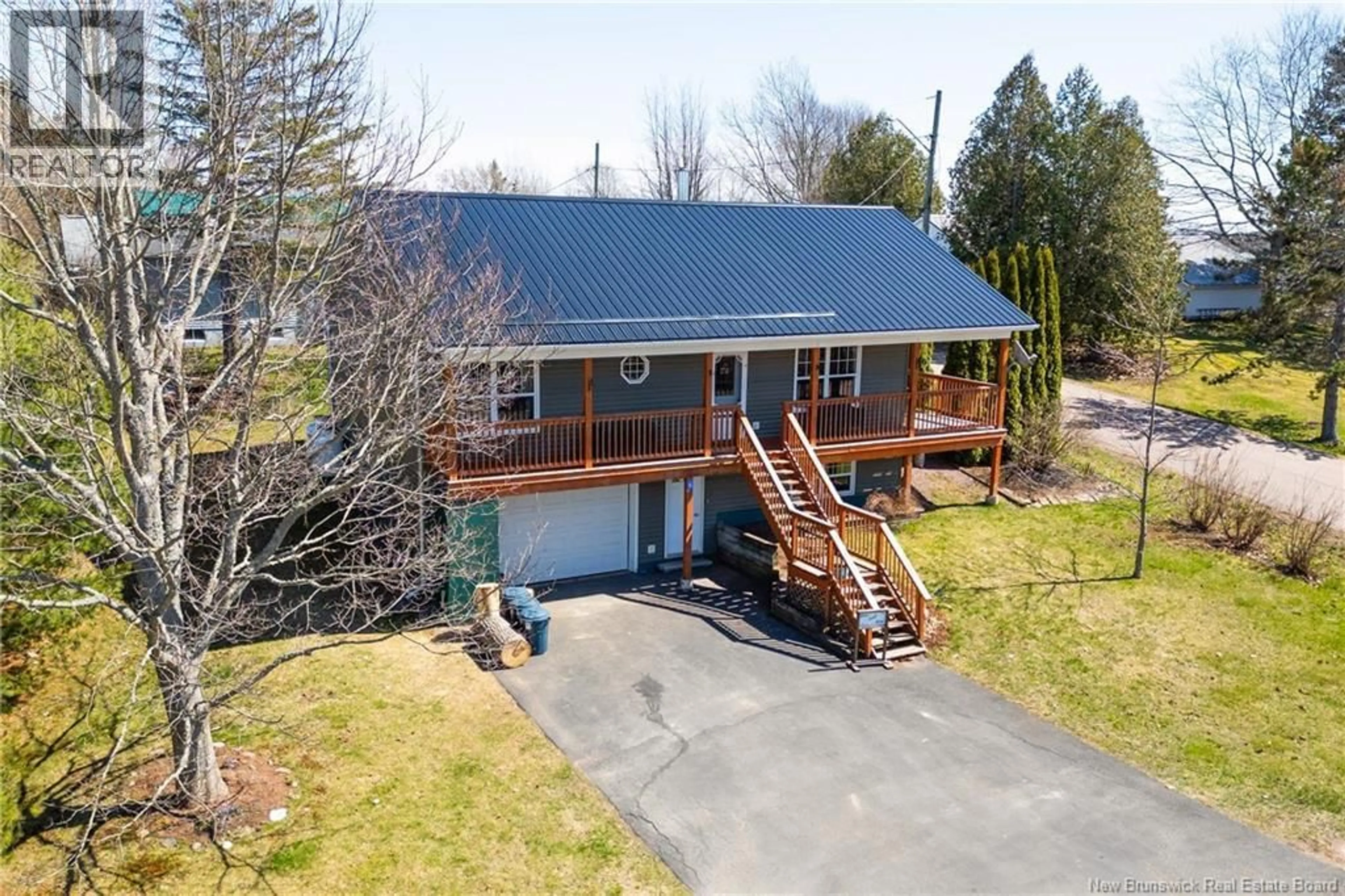 A pic from outside/outdoor area/front of a property/back of a property/a pic from drone, unknown for 6 BIRCH STREET, Sackville New Brunswick E4L3H8