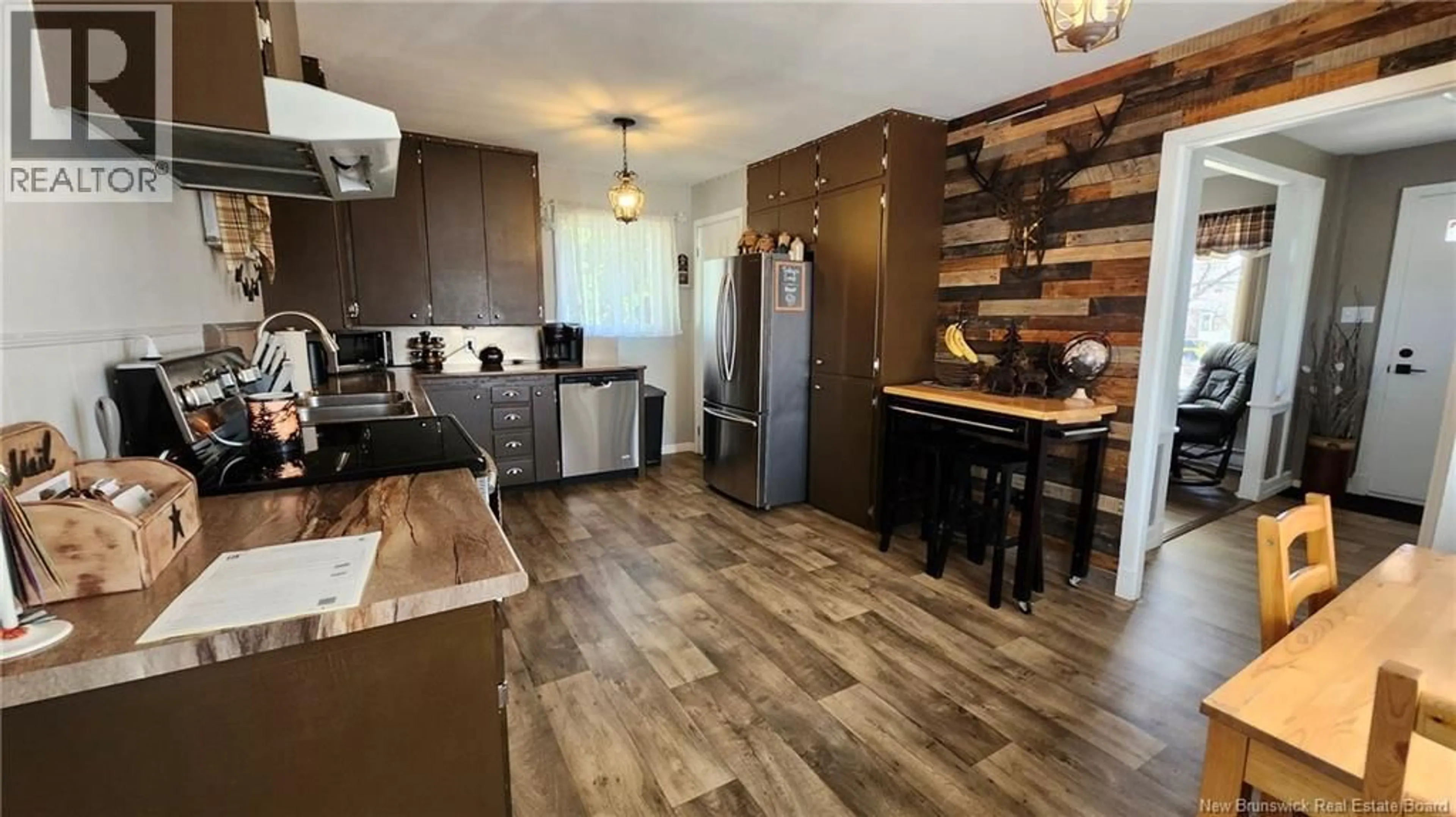 Open concept kitchen, wood/laminate floor for 1129 PRINCIPALE STREET, Saint-Basile New Brunswick E7C1M1