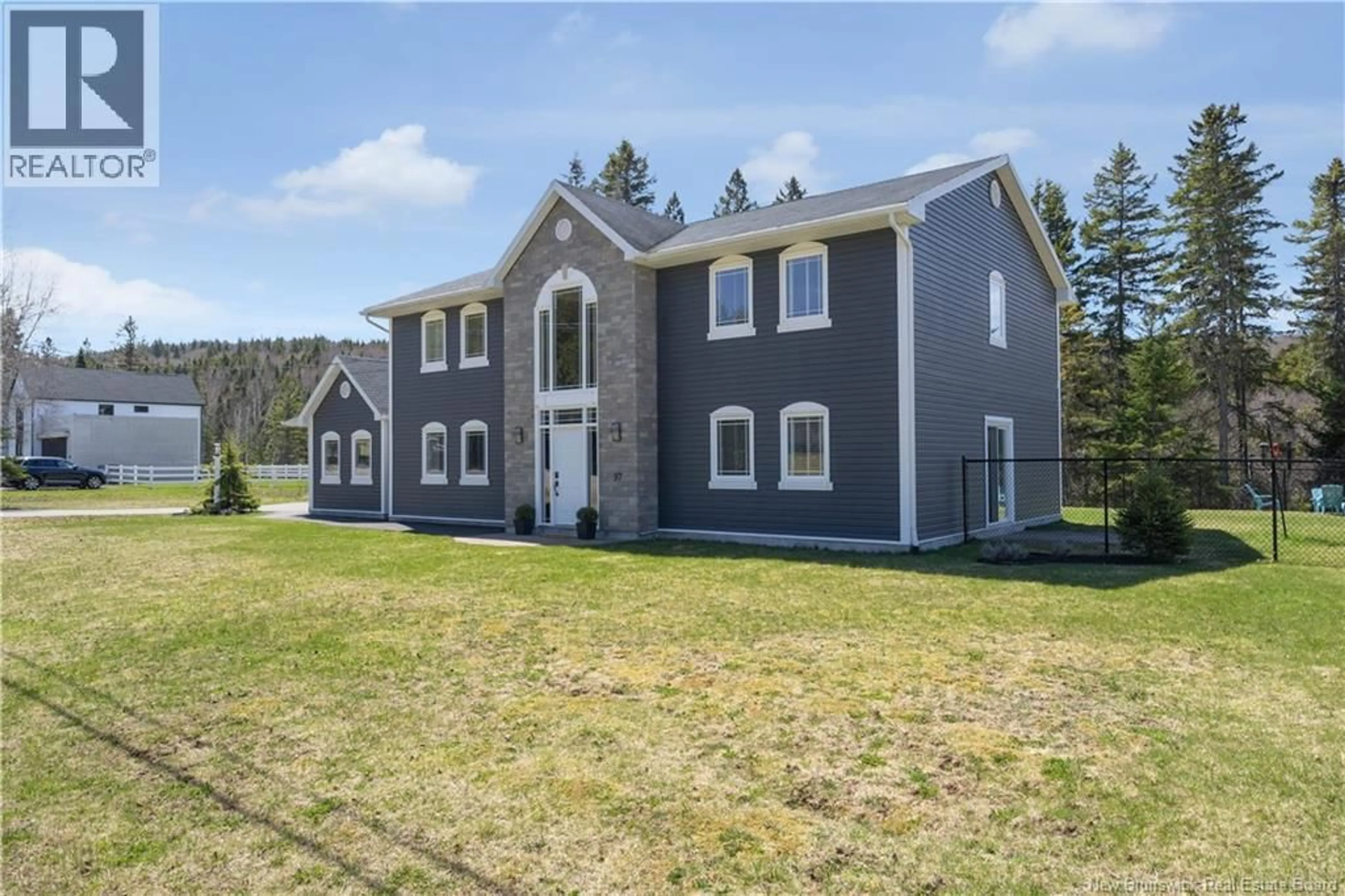 Home with vinyl exterior material, building for 97 ROUTE 845, Hampton New Brunswick E5N7T5