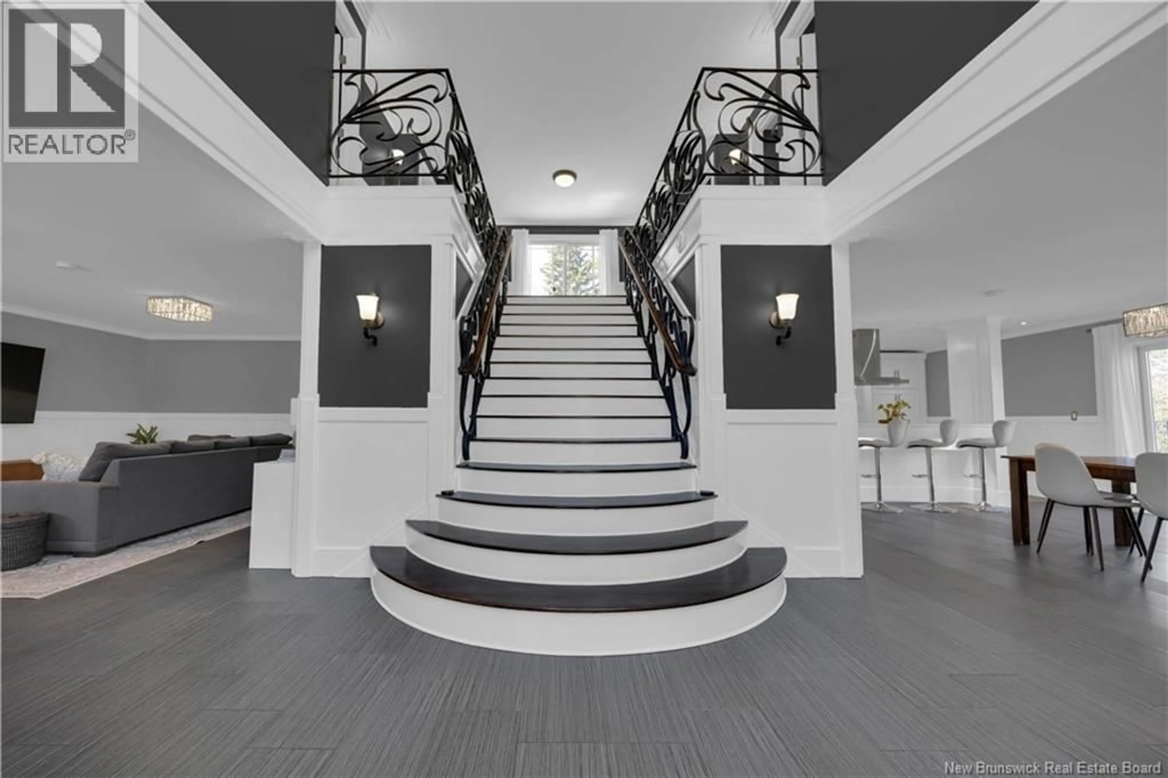 Indoor foyer for 97 ROUTE 845, Hampton New Brunswick E5N7T5
