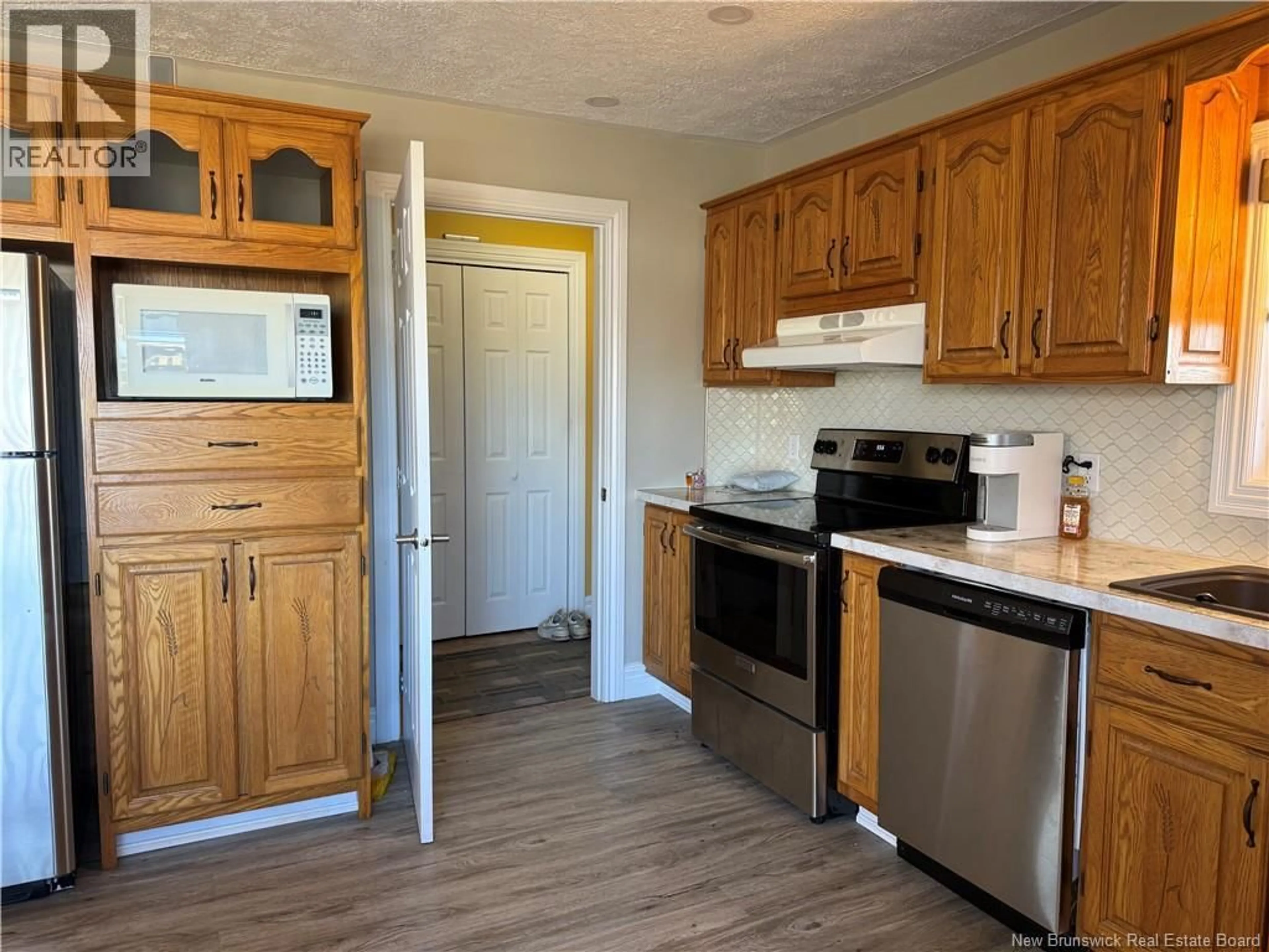 Standard kitchen, wood/laminate floor for 104 MATHIEU STREET, Drummond New Brunswick E3Y3W7