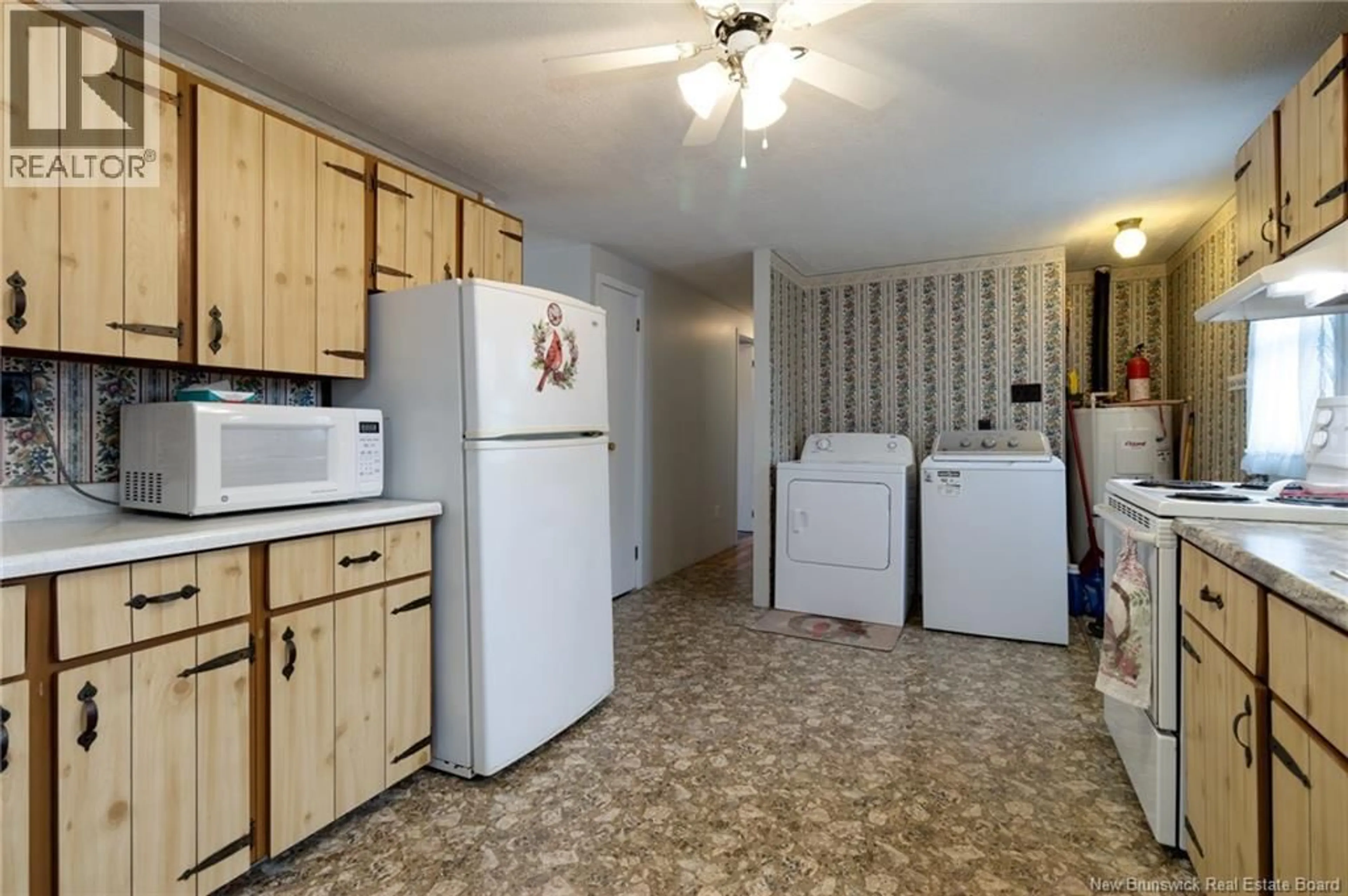 Kitchen with laundary machines, unknown for 5 SEWELL ROAD, Jacksonville New Brunswick E7M3S1