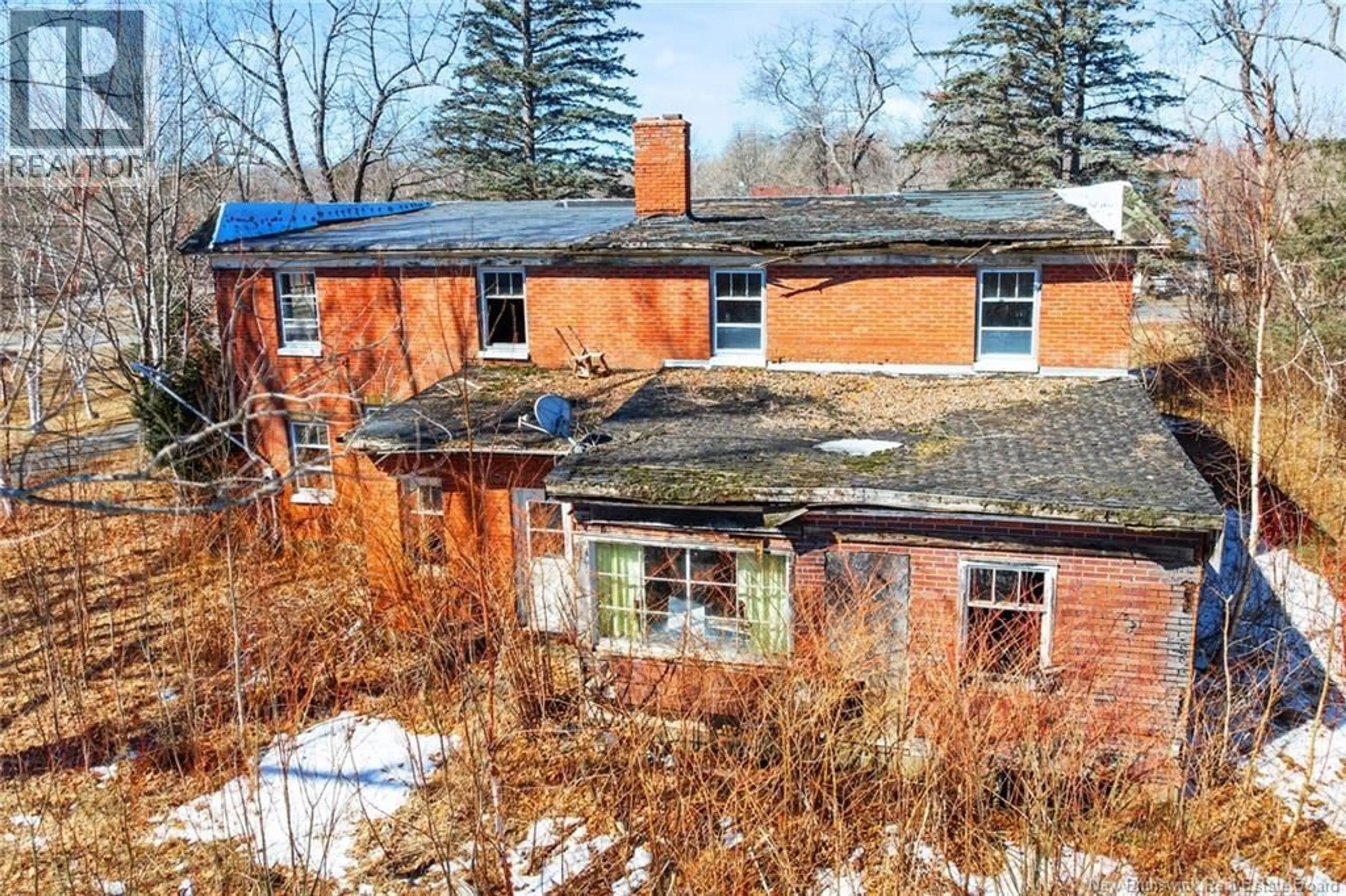 A pic from outside/outdoor area/front of a property/back of a property/a pic from drone, building for 4012 ROUTE 690, Newcastle Creek New Brunswick E4B2K7