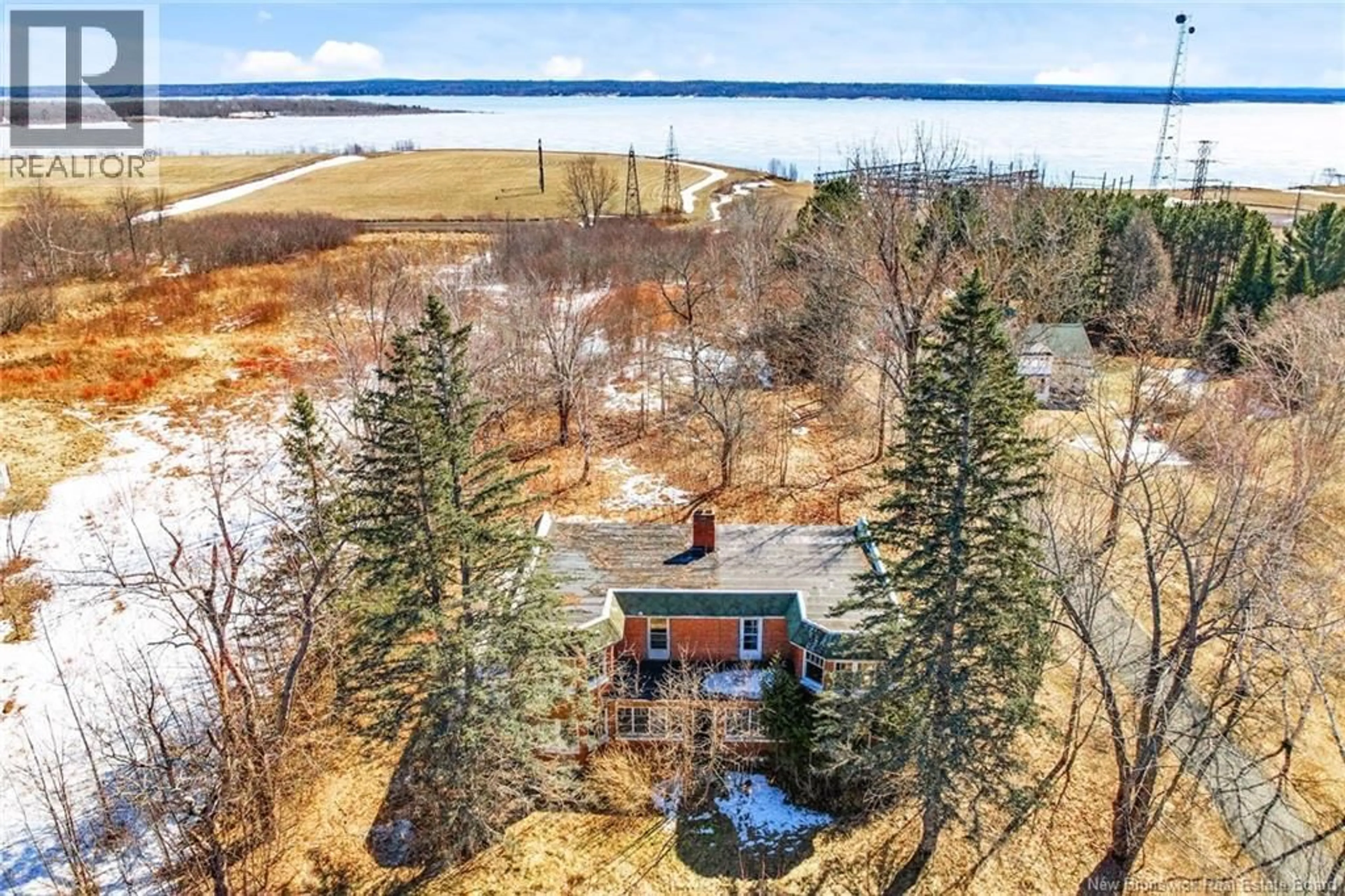 A pic from outside/outdoor area/front of a property/back of a property/a pic from drone, water/lake/river/ocean view for 4012 ROUTE 690, Newcastle Creek New Brunswick E4B2K7