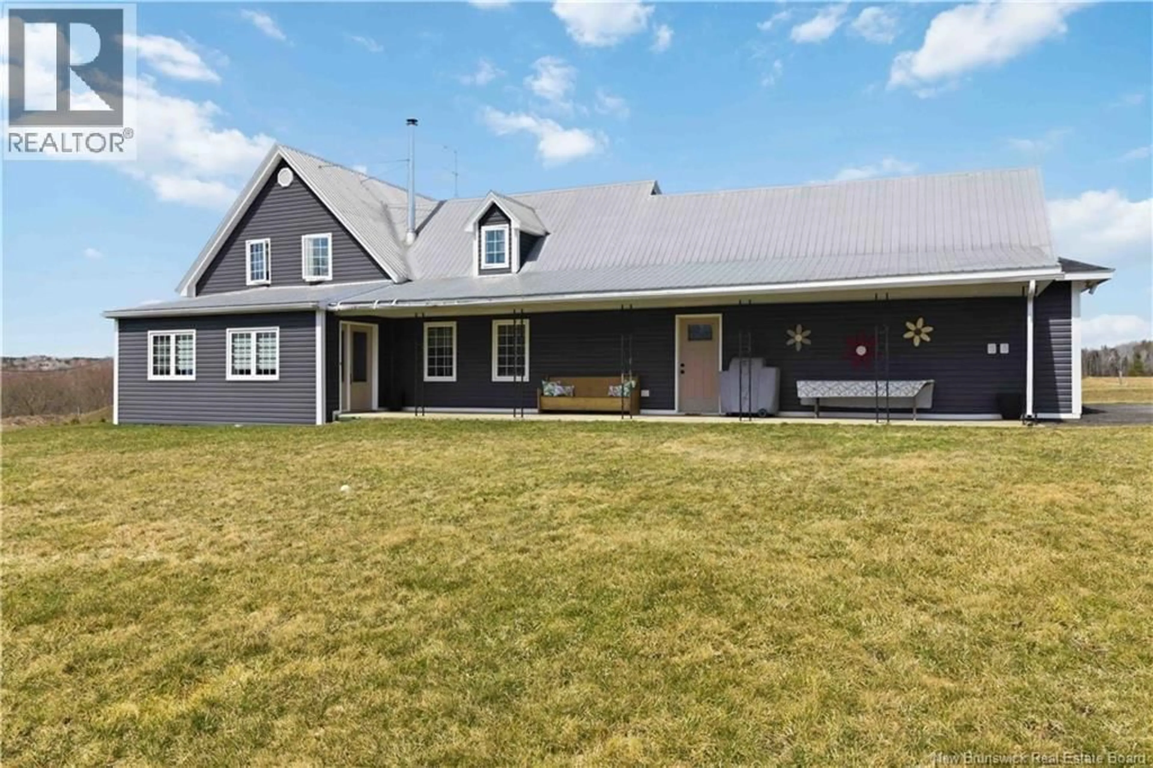 Home with vinyl exterior material, street for 121 CLOVERDALE ROAD, Hartland New Brunswick E7P3H8