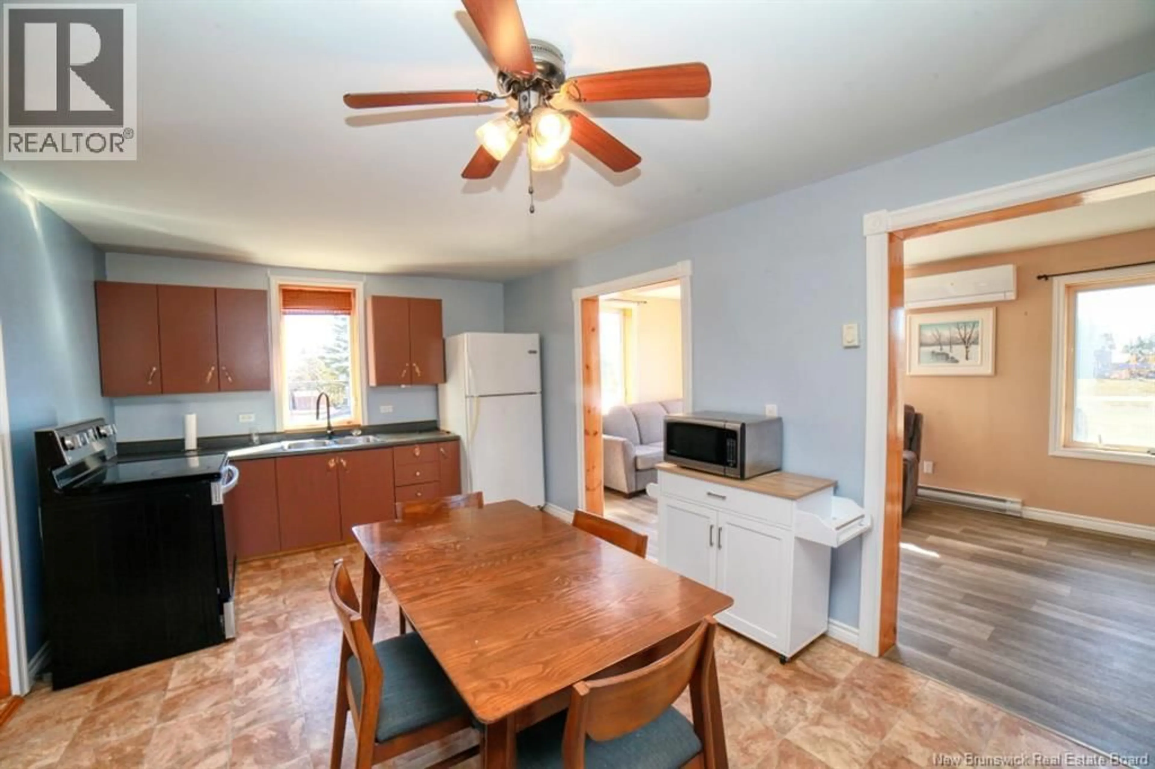Standard kitchen, unknown for 116 ALLEE DAVID, Petit-Rocher New Brunswick E8J3J3