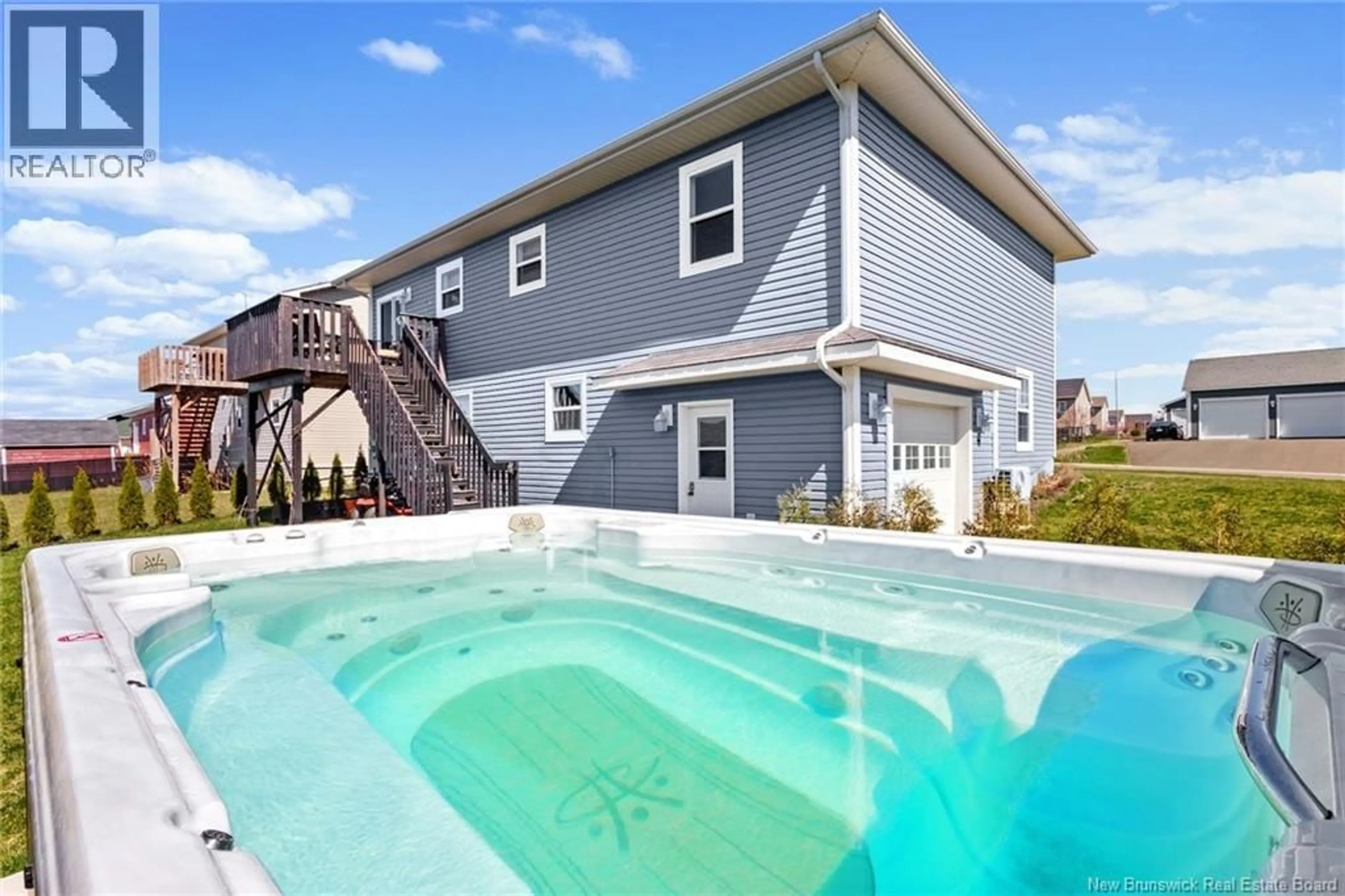 Pool for 55 WATLING CRESCENT, Oromocto New Brunswick E2V4L2