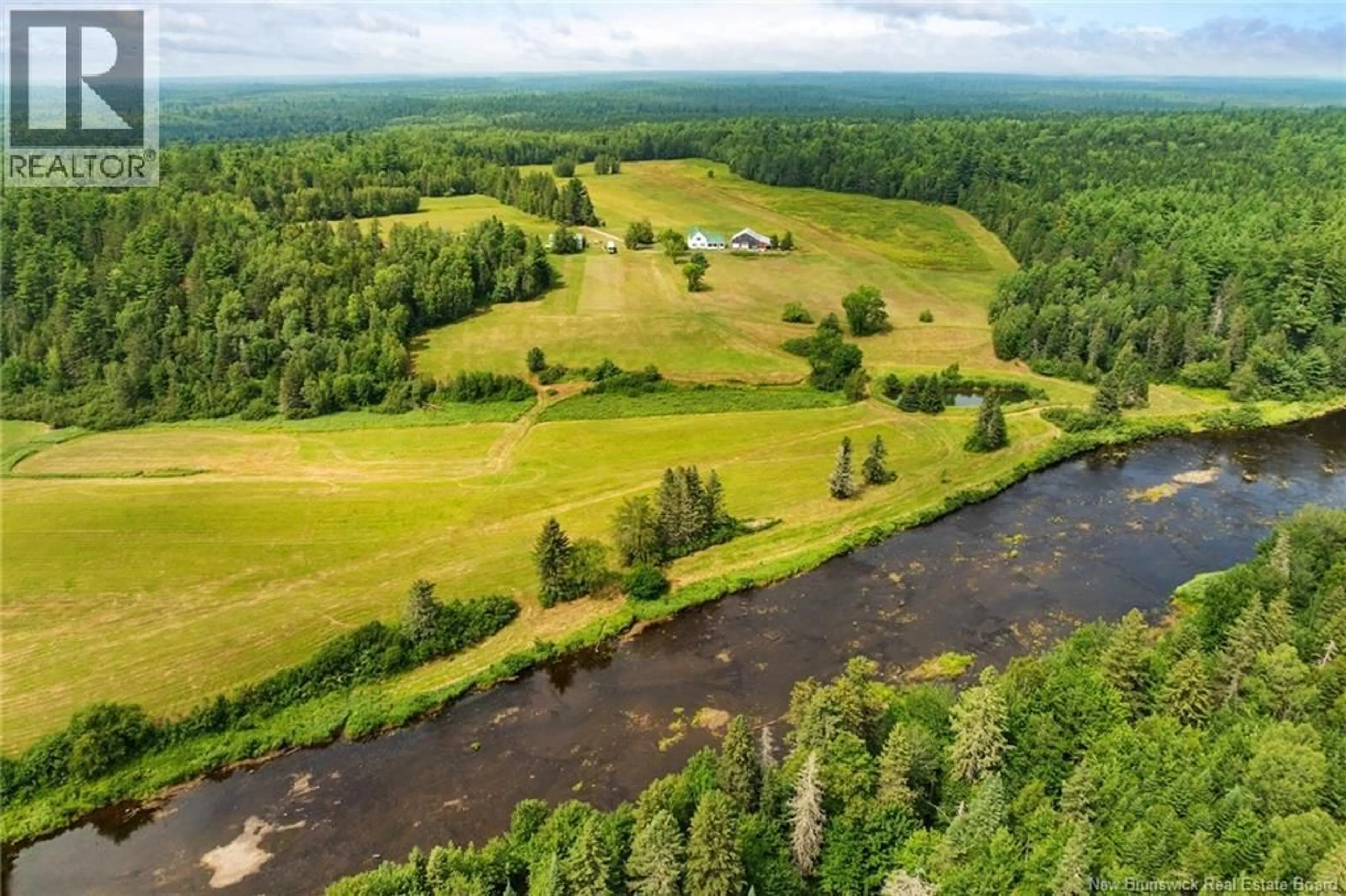 A pic from outside/outdoor area/front of a property/back of a property/a pic from drone, water/lake/river/ocean view for 3090 ROUTE 116, Salmon River Rd New Brunswick E4A3M3