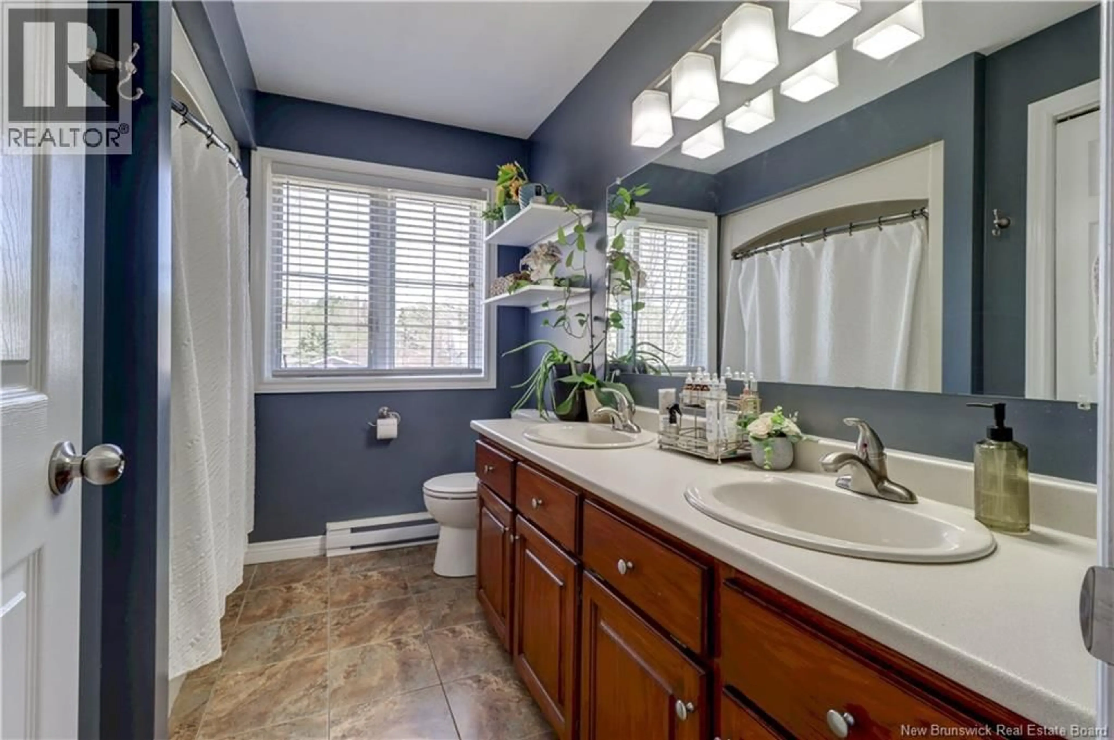Contemporary bathroom, ceramic/tile floor for 27 MEREDITH DRIVE, Sussex Corner New Brunswick E4E2T8