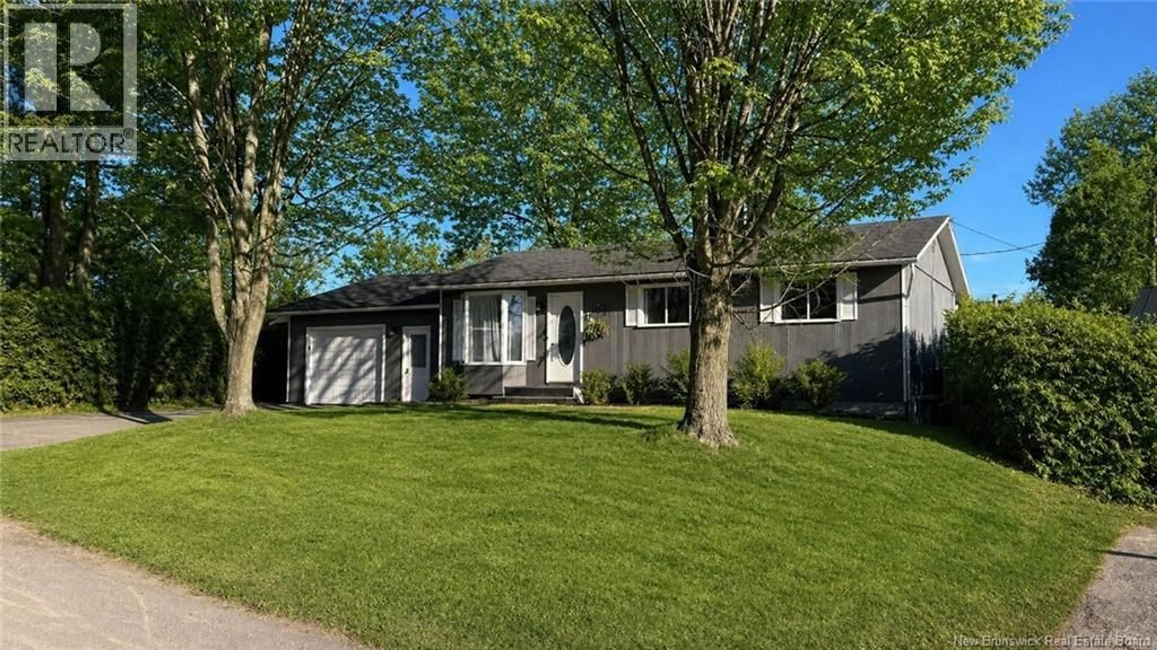 Home with vinyl exterior material, street for 151 ST JOHN STREET, Woodstock New Brunswick E7M2T9