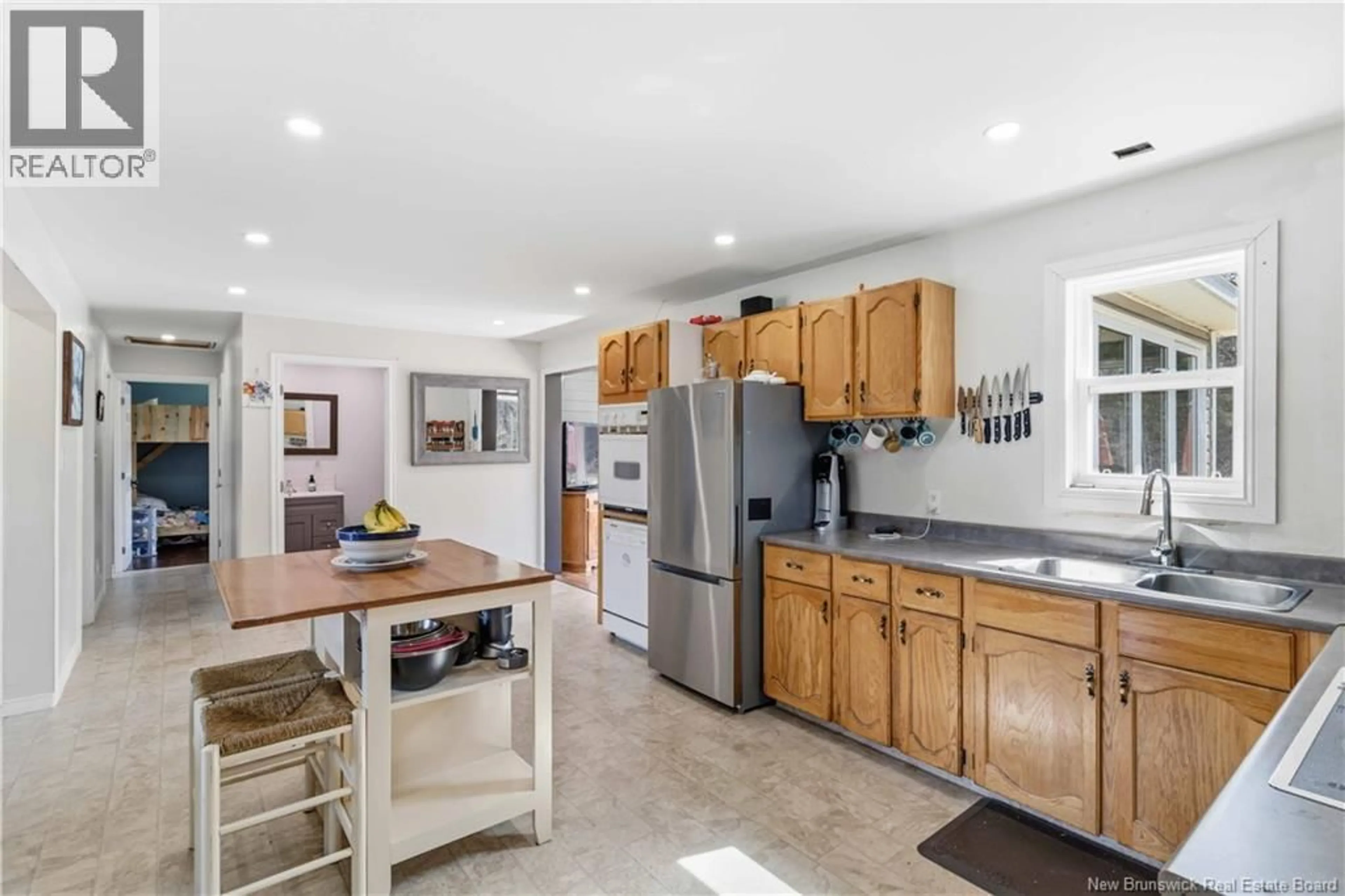 Open concept kitchen, ceramic/tile floor for 1122 580 ROUTE, Glassville New Brunswick E7L1P8