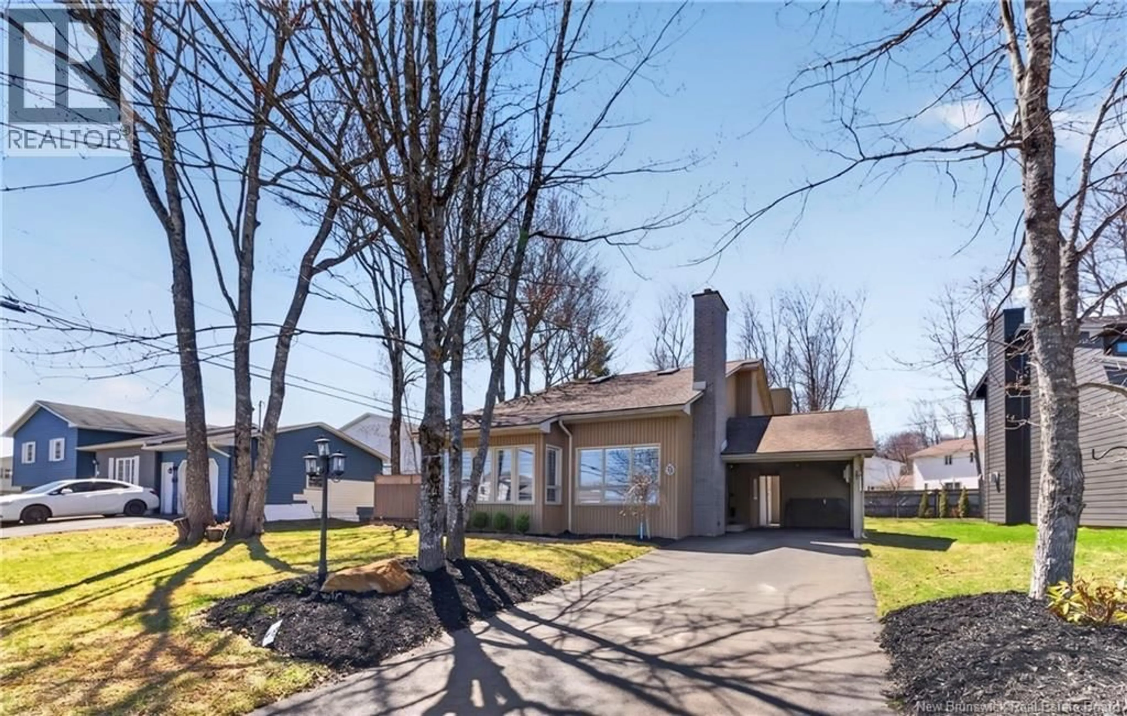Unknown for 14 REDWOOD DRIVE, Moncton New Brunswick E1G1V6