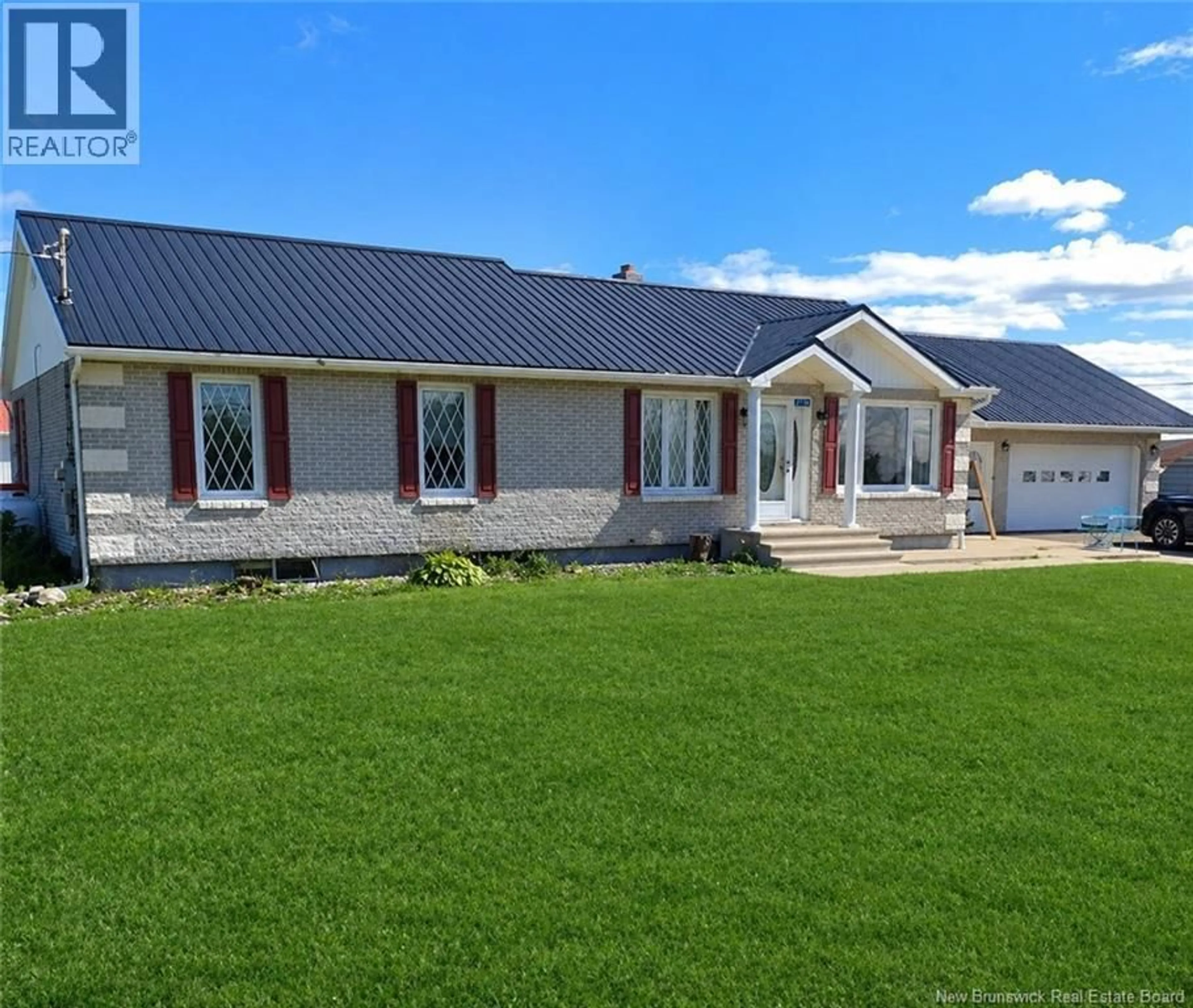 Home with vinyl exterior material, unknown for 2114 RTE 950, Petit-Cap New Brunswick E4N2J8
